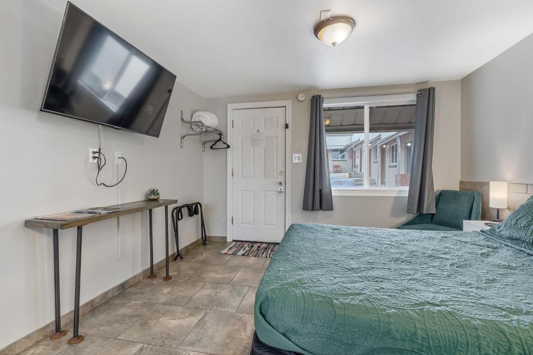 Selkirk Motel