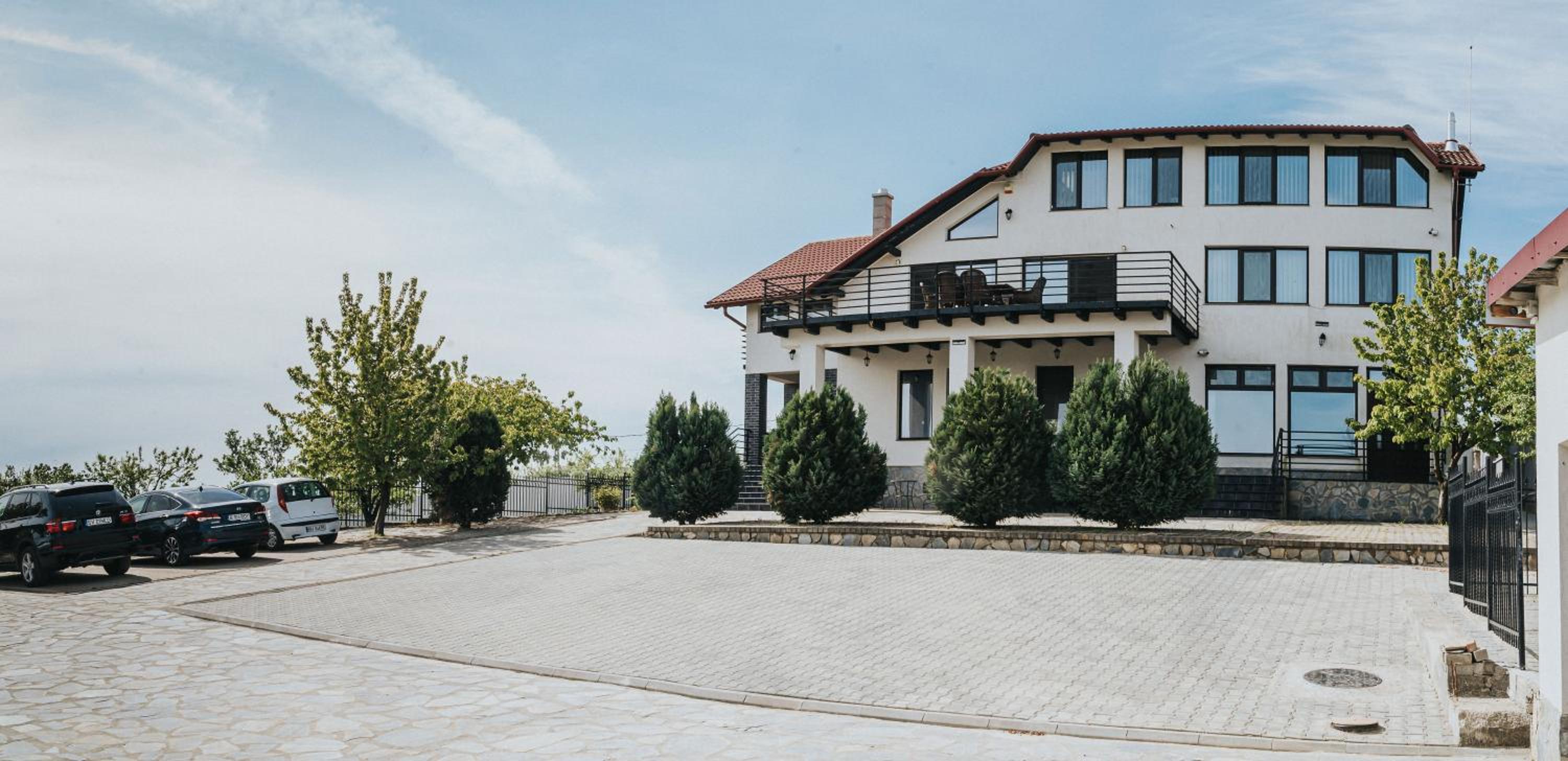 Diplomat Villa