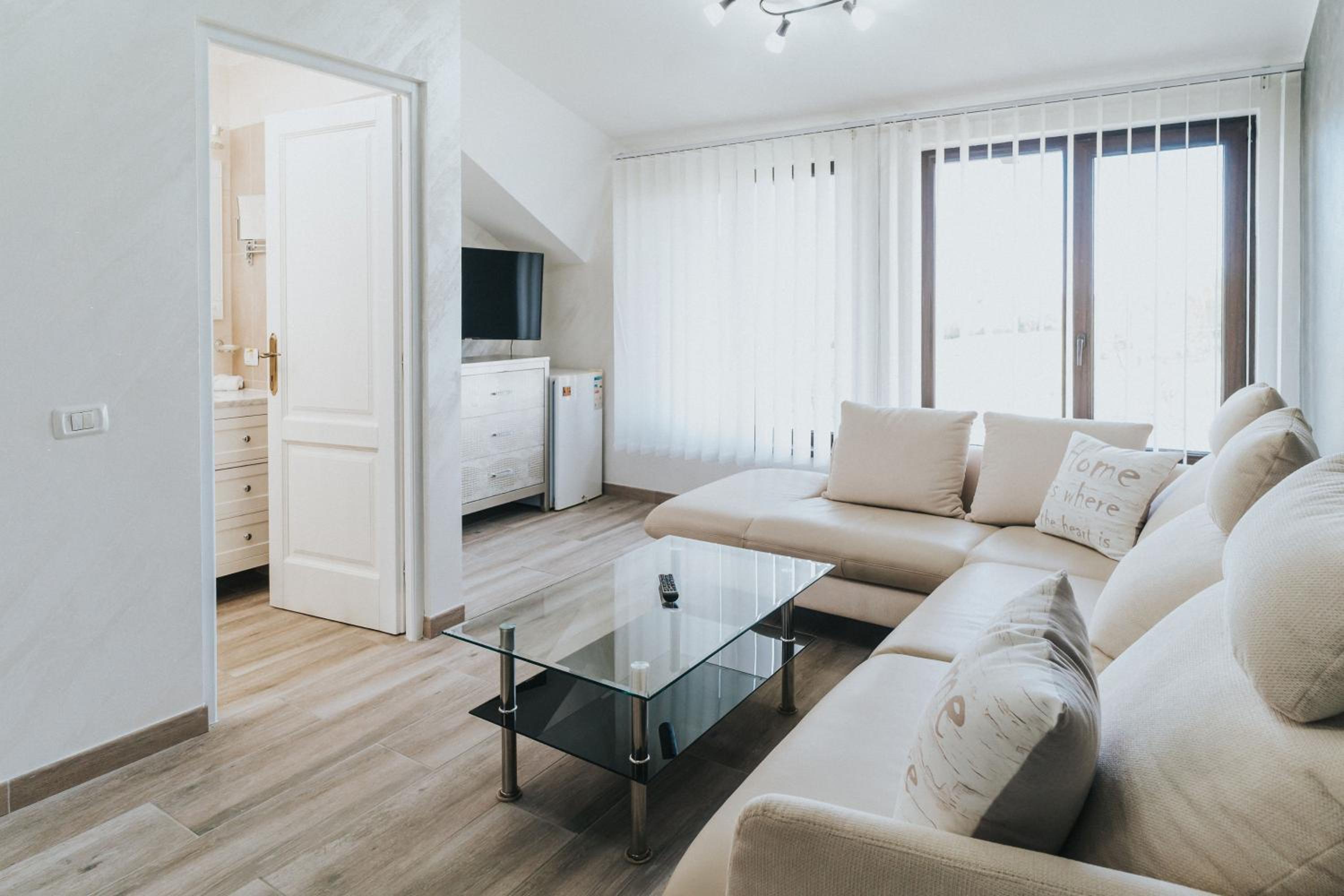Diplomat Villa