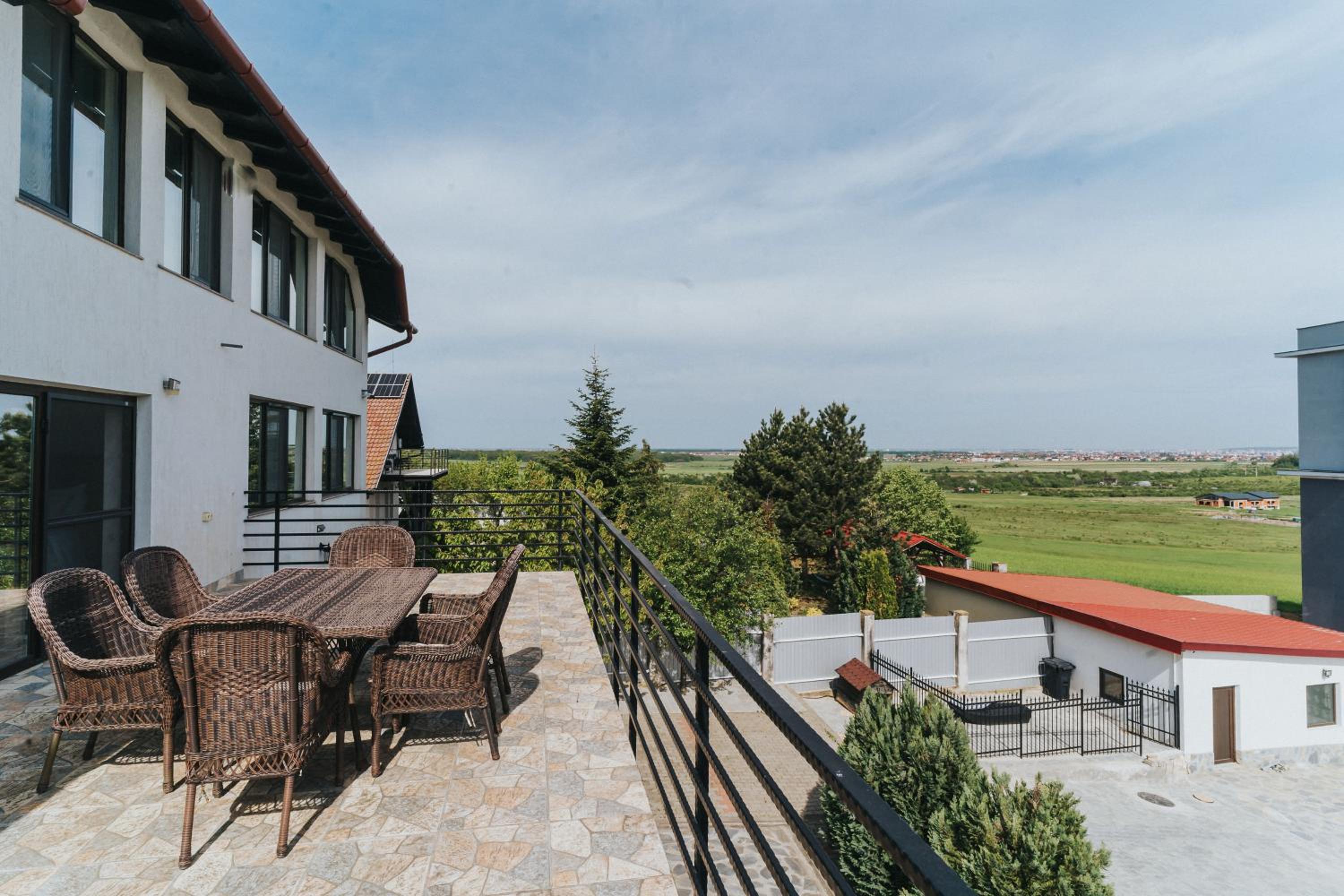 Diplomat Villa