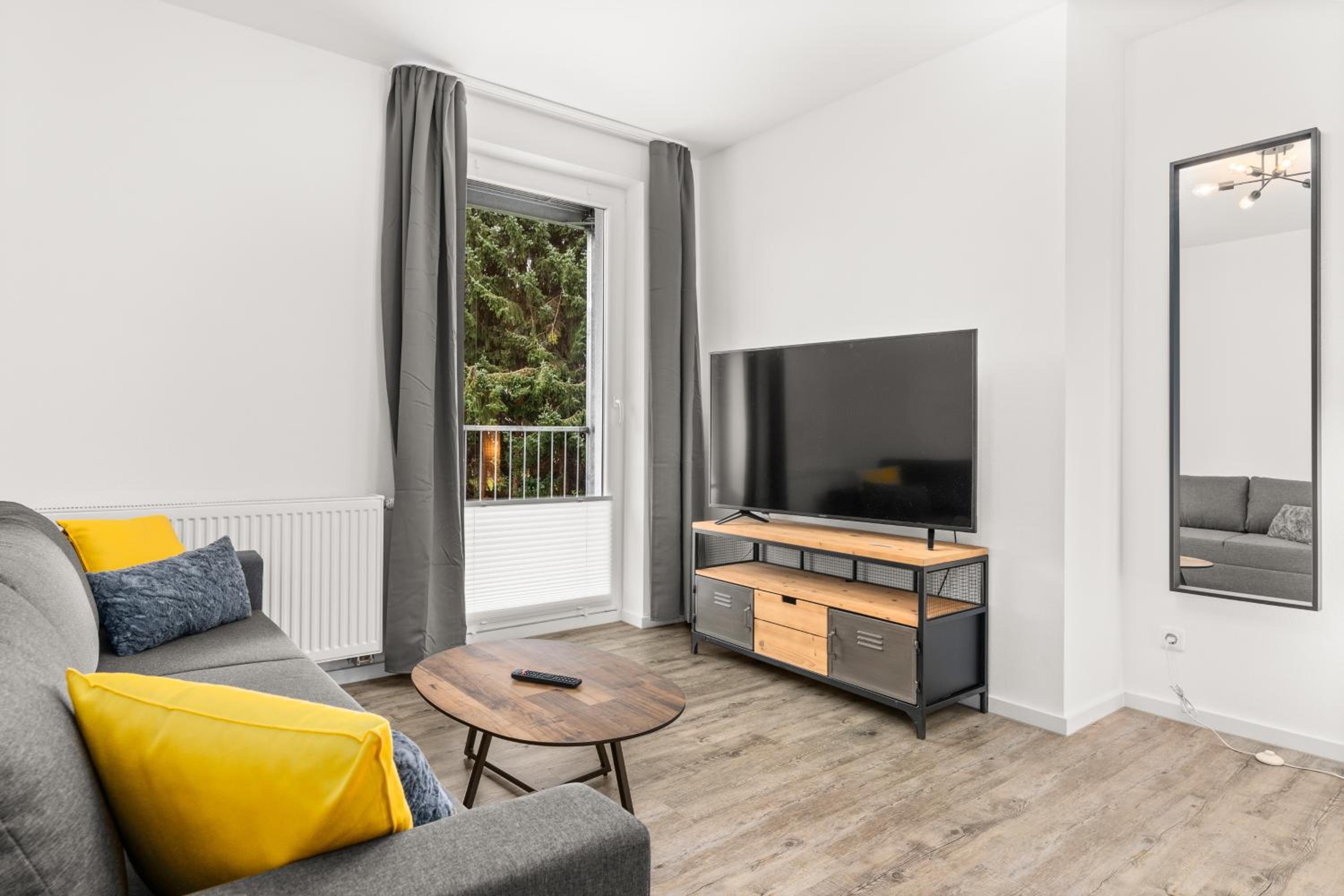 Kassel Vacations - CASSEL LOFTS - Moderne Wohnung fur 3 - Nah VW-Werk - Property Image 1