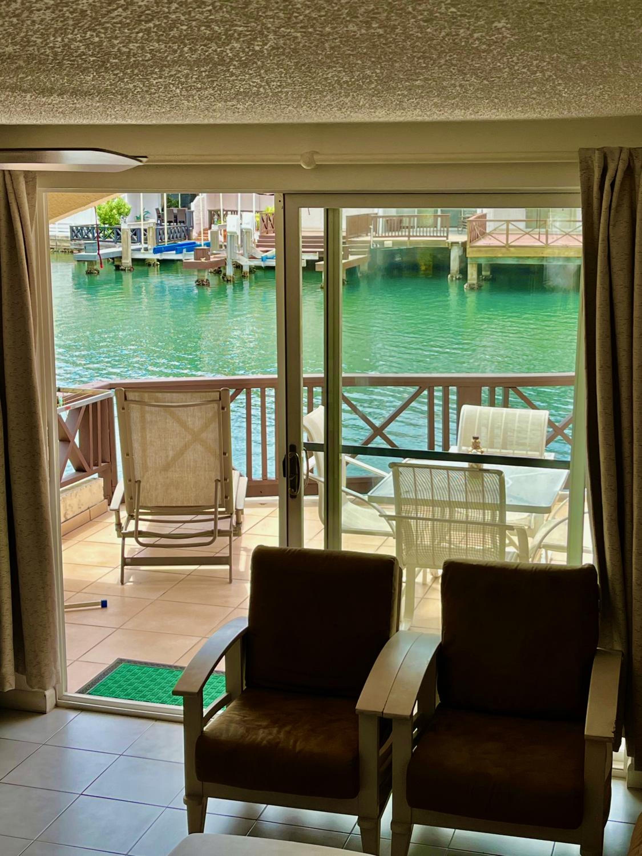 Villa 224 South Finger 2-Bedroom Villa in Jolly Harbour, Walking Distance to the Beach