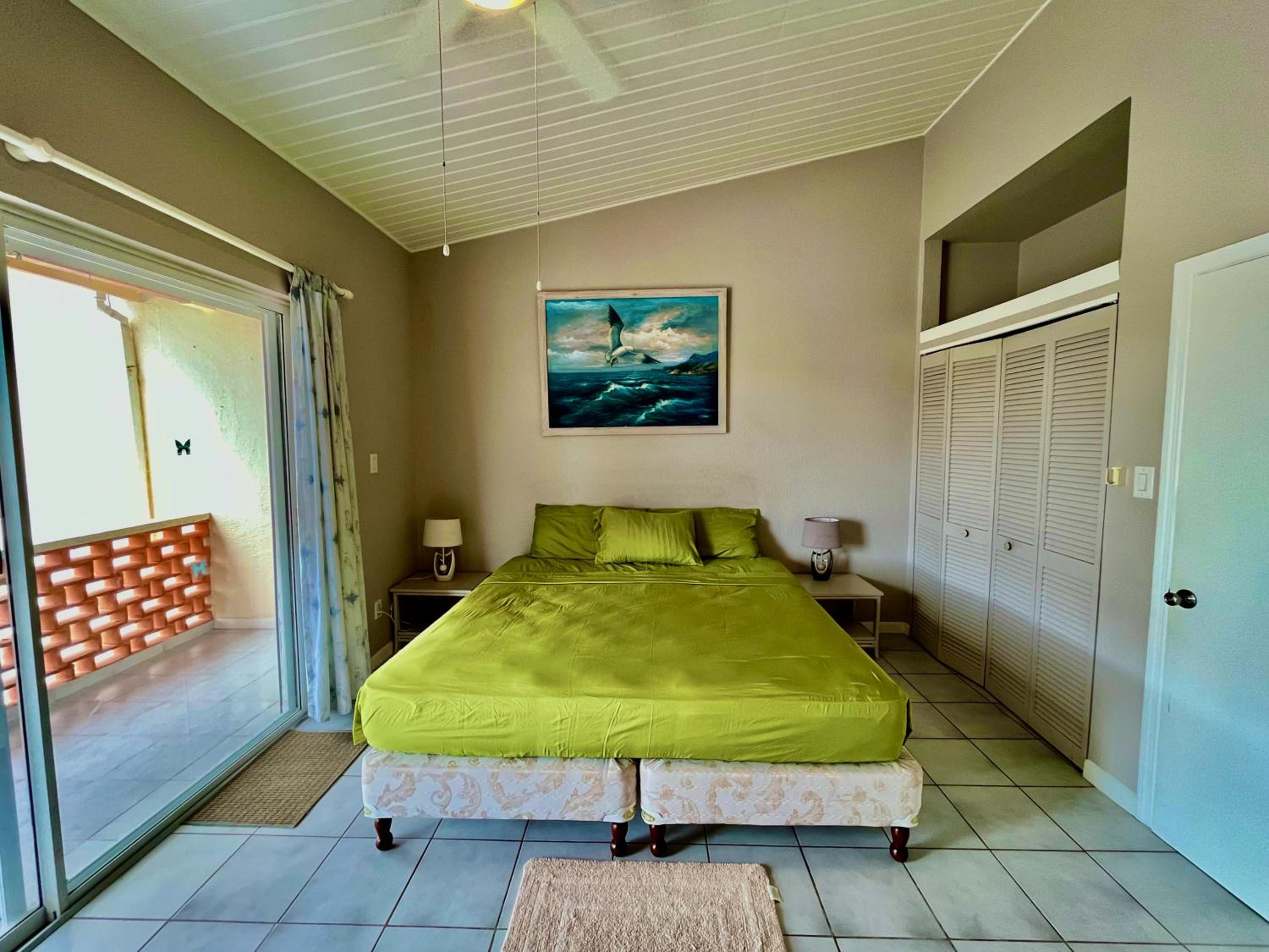 Villa 224 South Finger 2-Bedroom Villa in Jolly Harbour, Walking Distance to the Beach