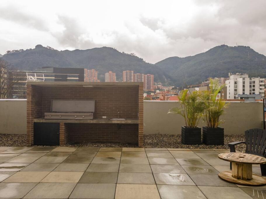 Ideally located, stylish and functional apt