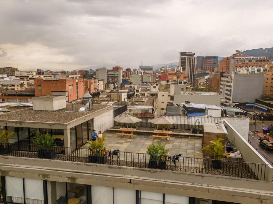Ideally located, stylish and functional apt
