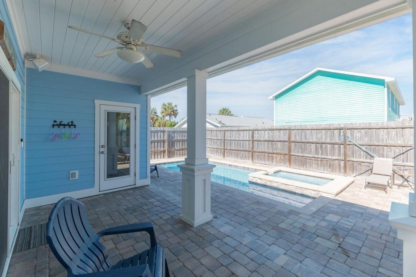 Hip Nautic Bch Htd Pool Hot Tub view 5