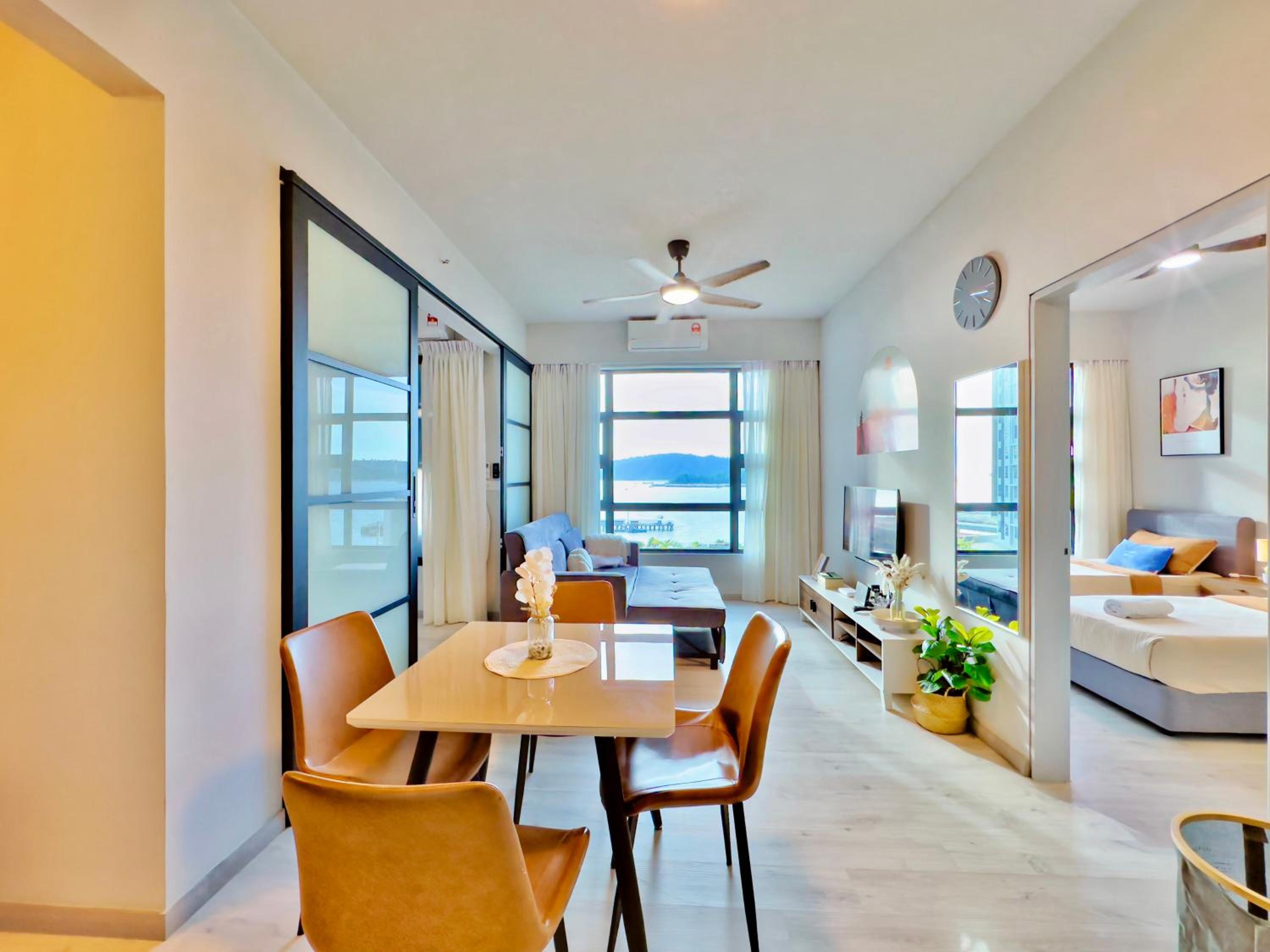 #3 Jesselton Quay City Pads Seaview by Zeluxo photo 1