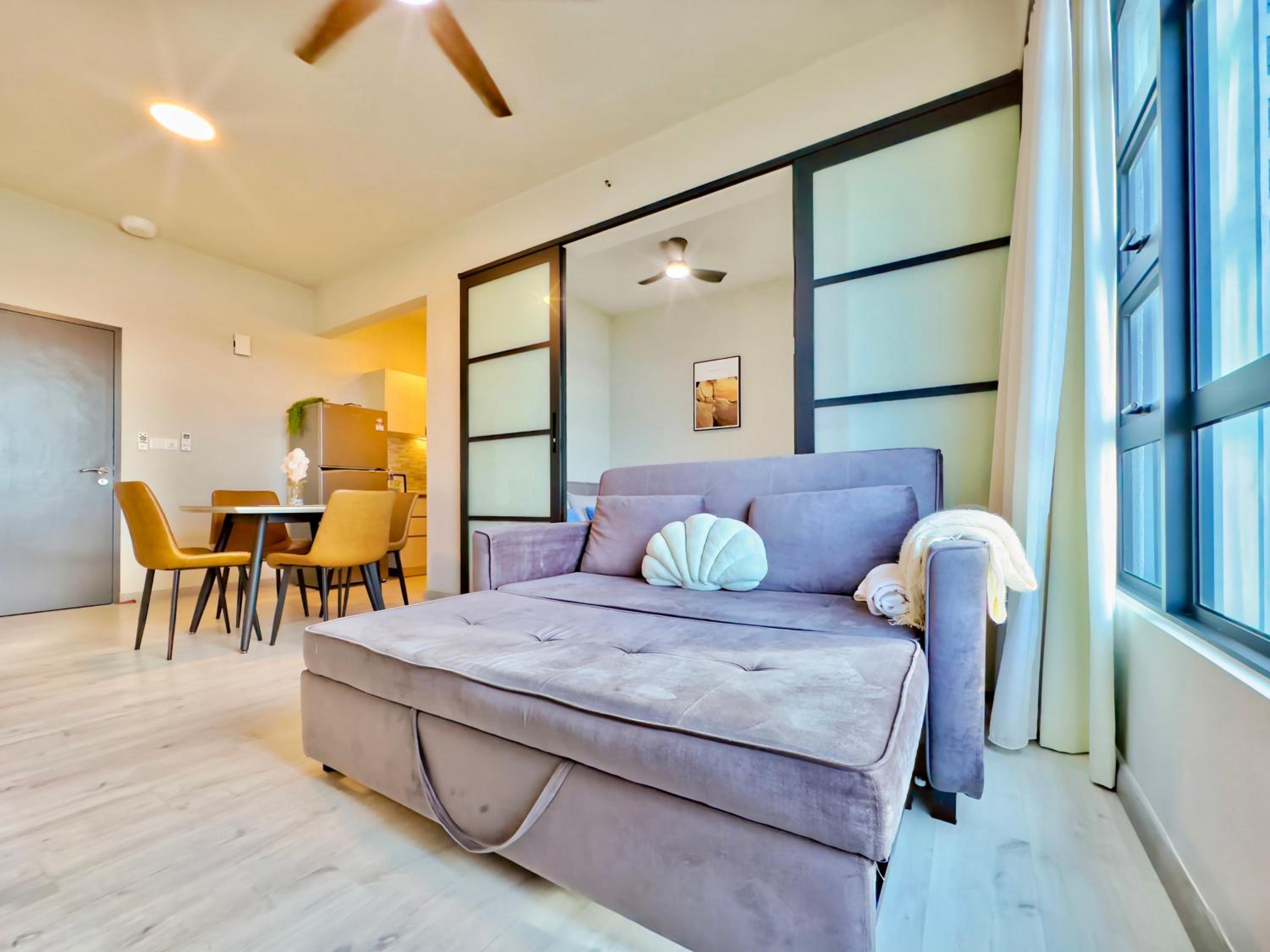 #3 Jesselton Quay City Pads Seaview by Zeluxo photo 5