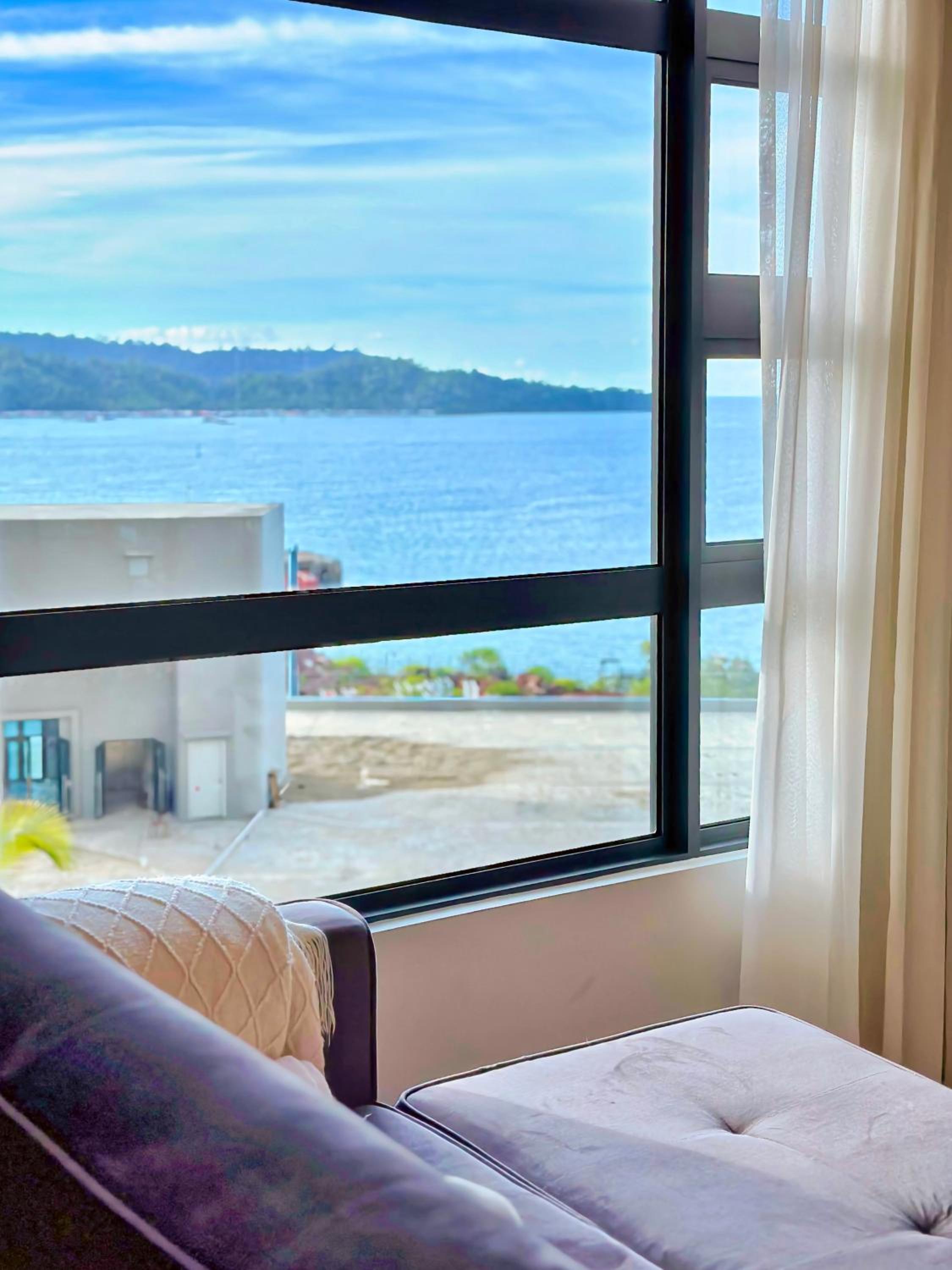 #3 Jesselton Quay City Pads Seaview by Zeluxo photo 6