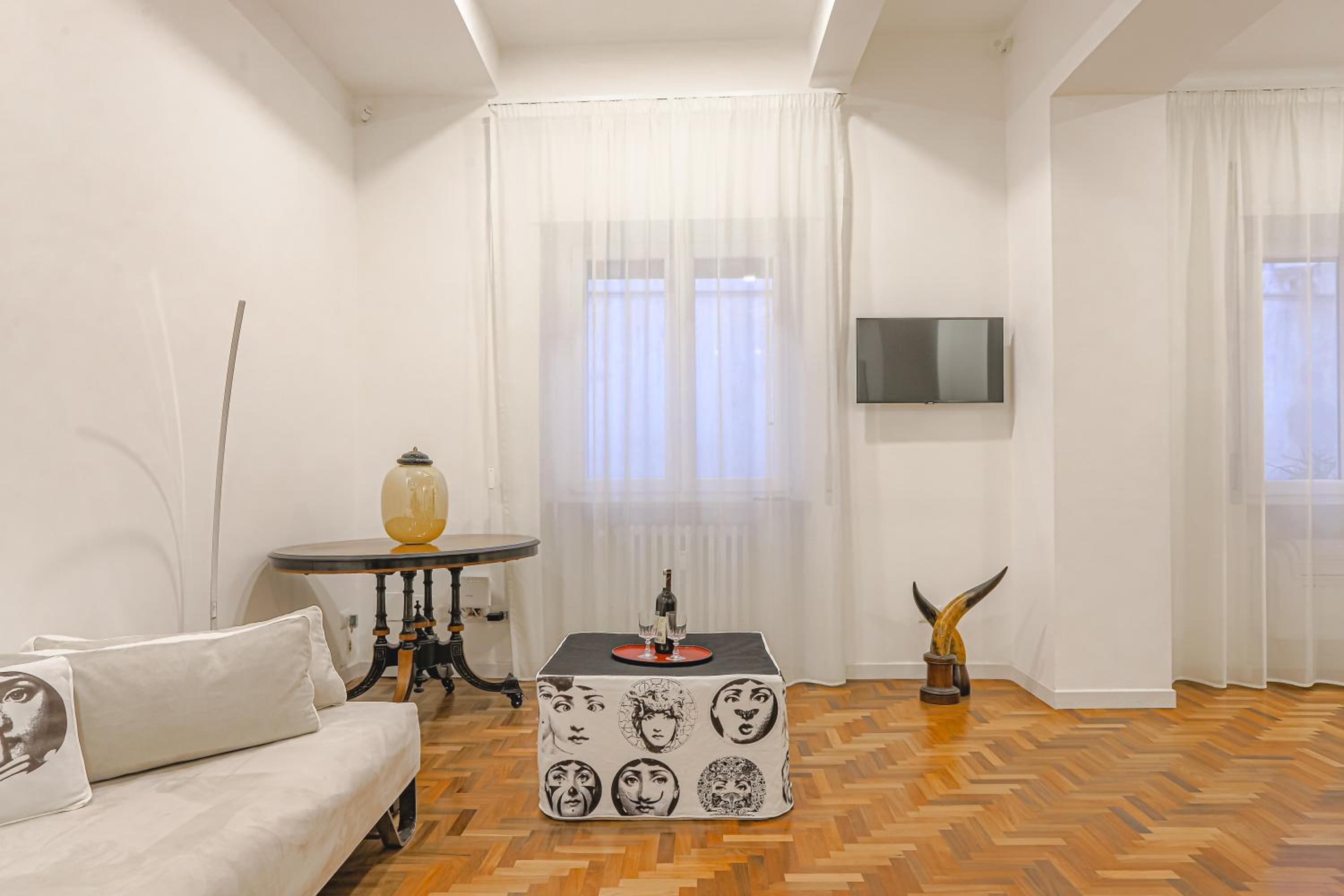 Piazza Navona Deluxe Apartment - Piano 2 Roma