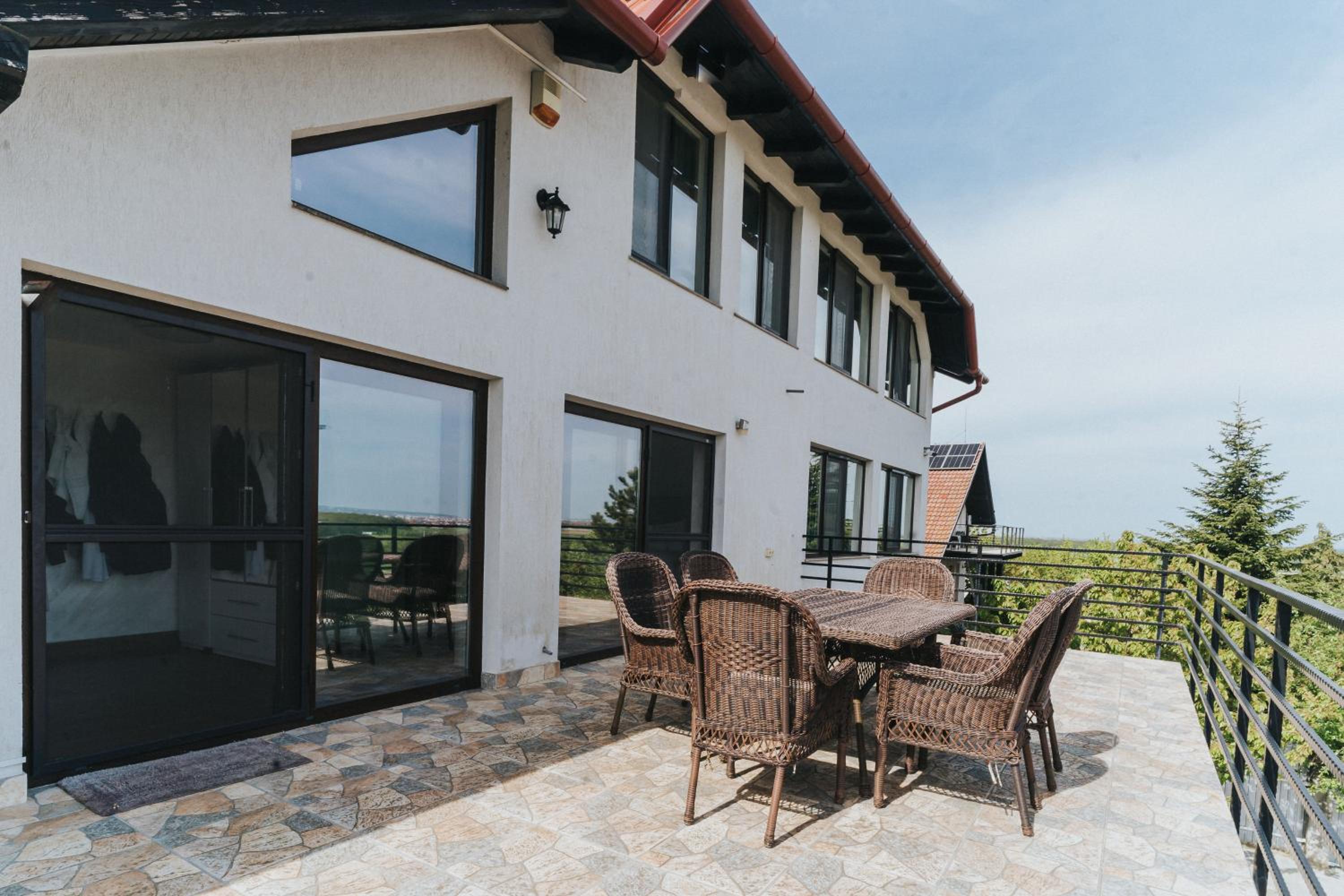 Diplomat Villa