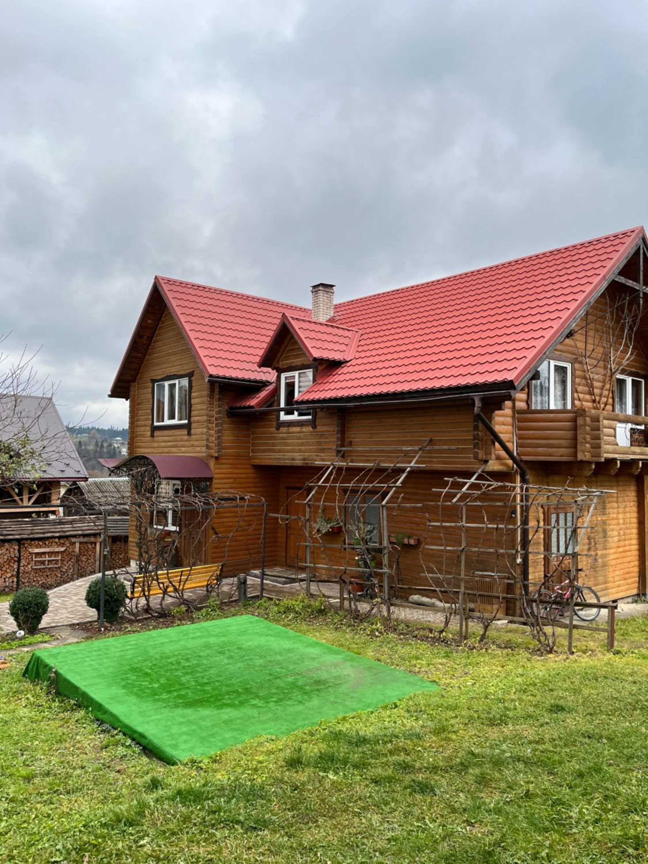 Марічка Marichka view 4