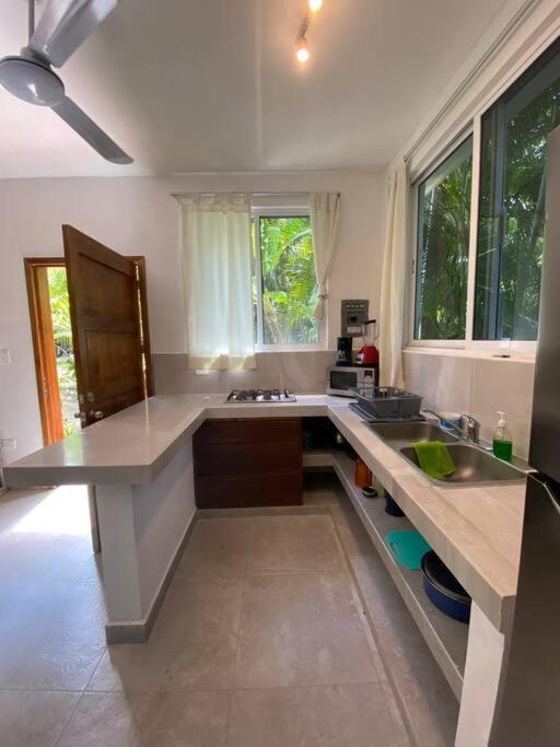 Cozumel Island - Cozy & Romantic Jungle Bungalow - WIFI/Netflix view 3