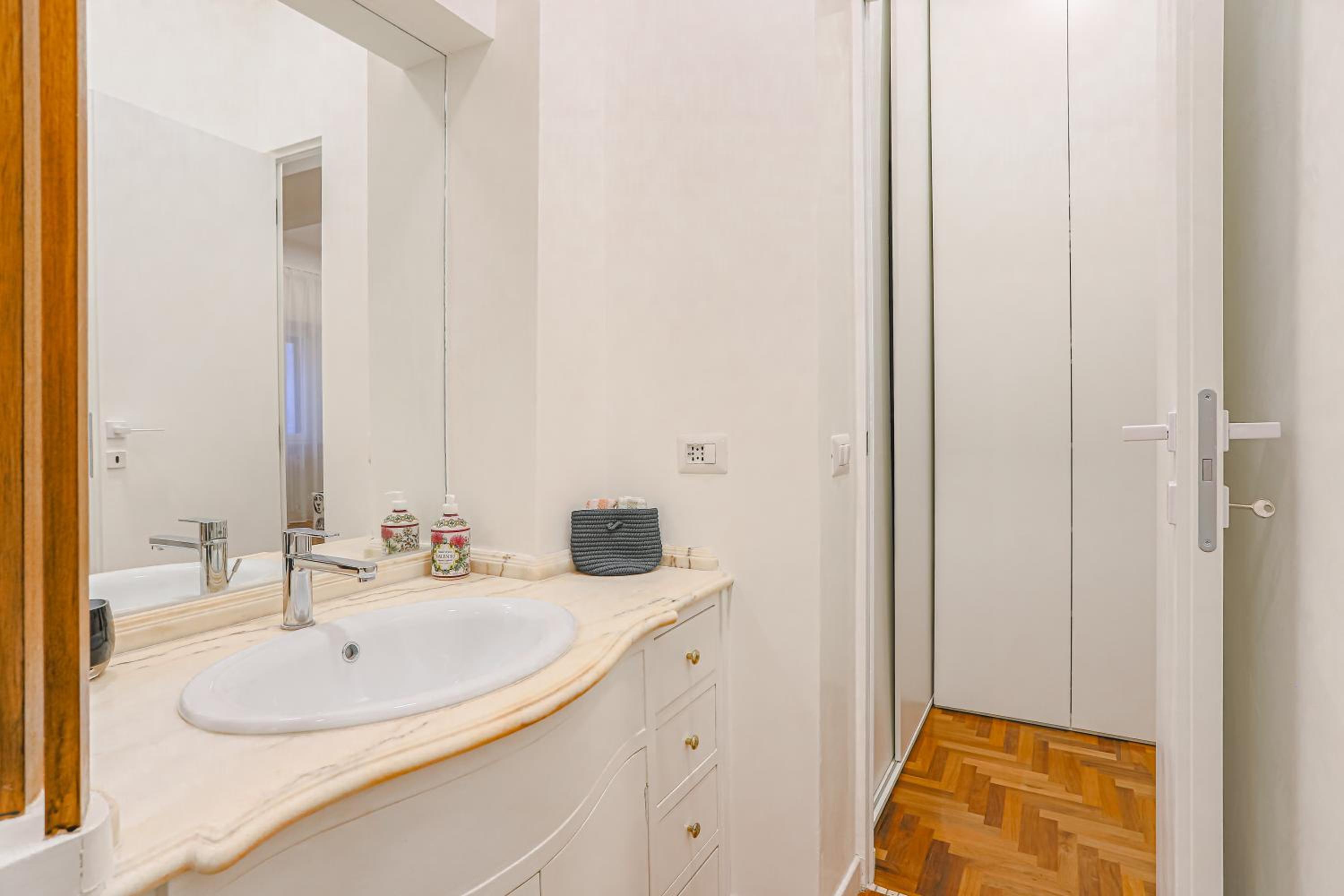 Piazza Navona Deluxe Apartment - Piano 2 Roma