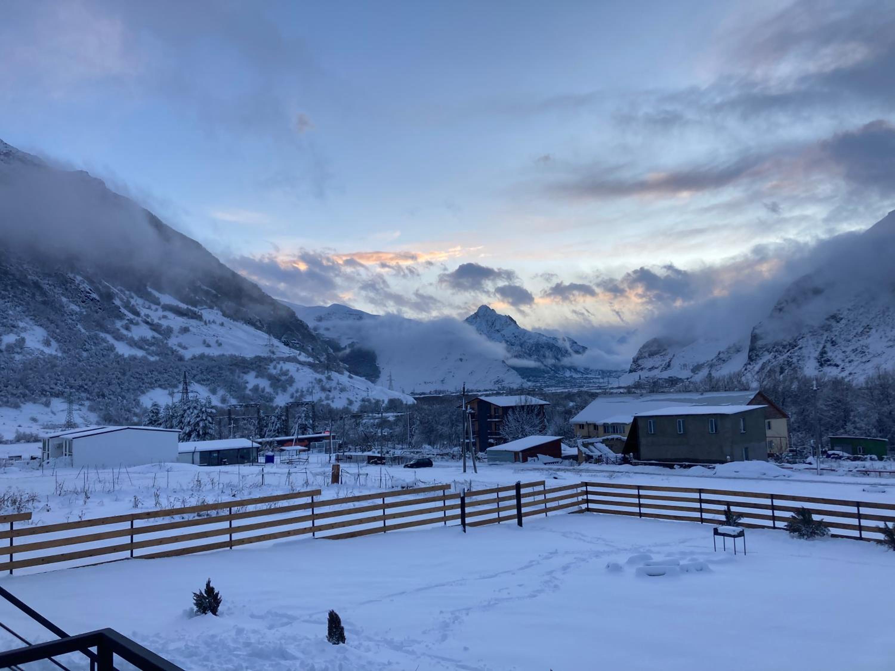 Kazbegi Harmony Cottages