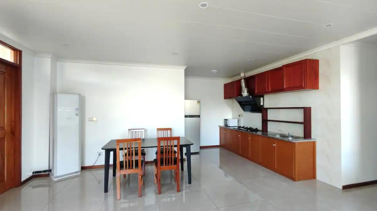 Modern Master bedroom A