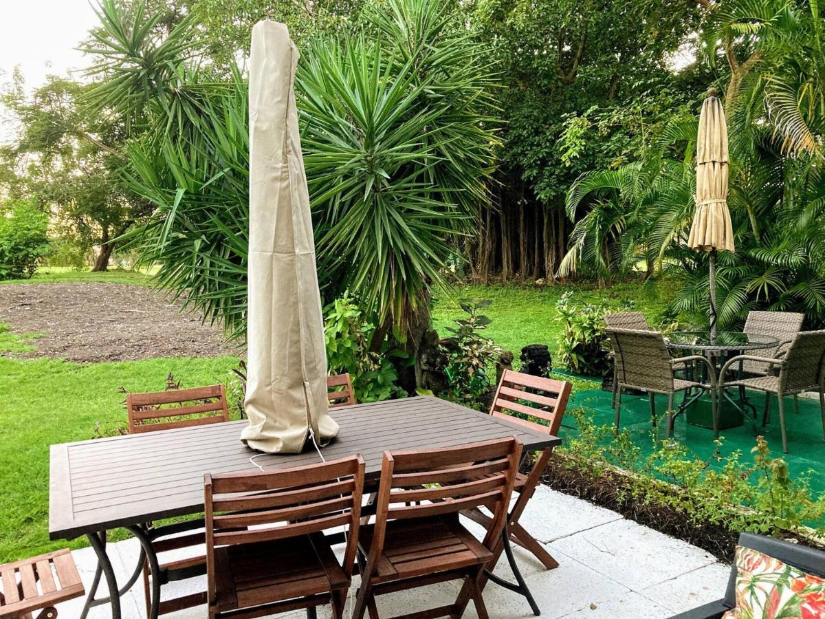 Rockley Golf Club 309 2 Bed 2 Bath Pool Tennis Bar