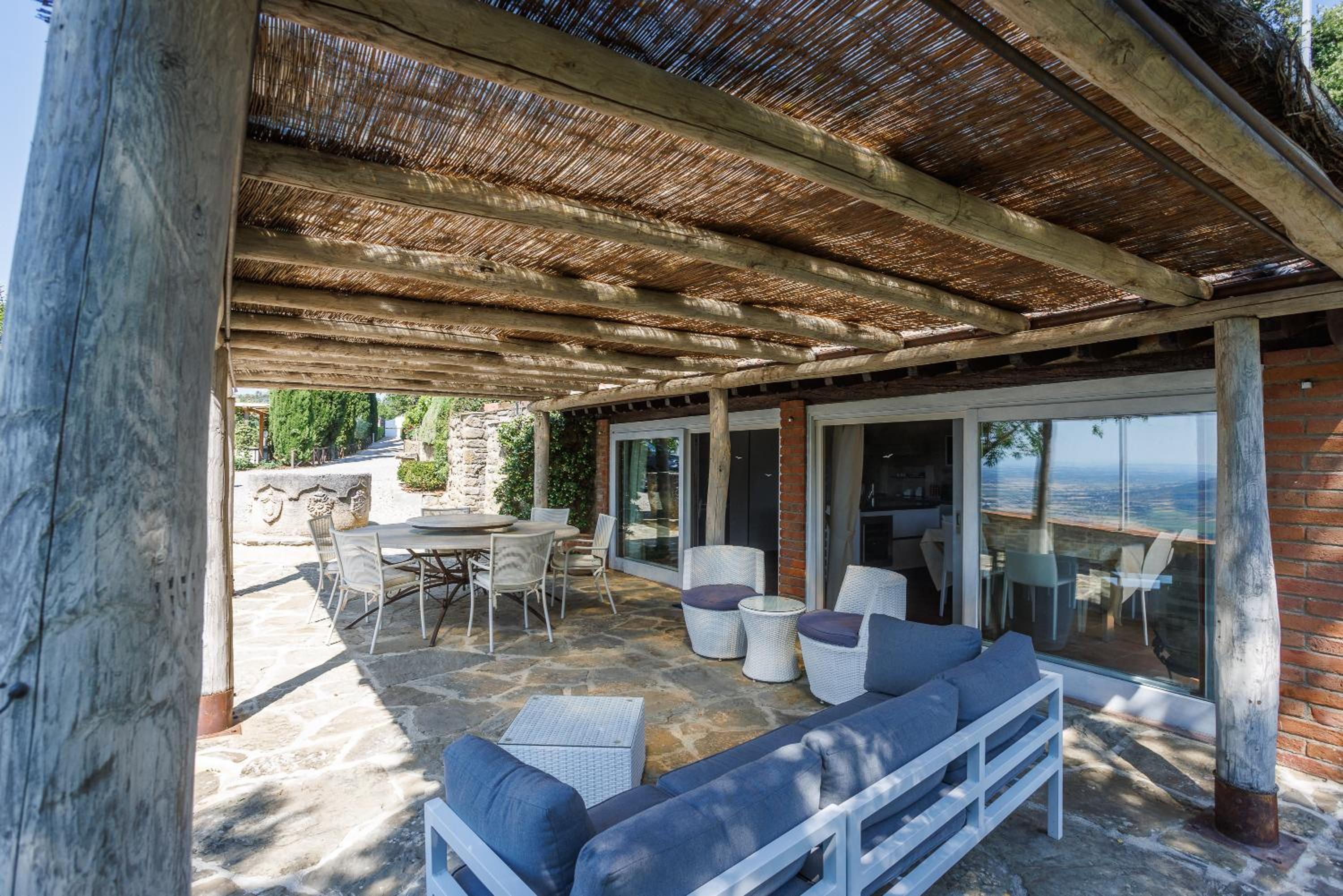 Villa Alma