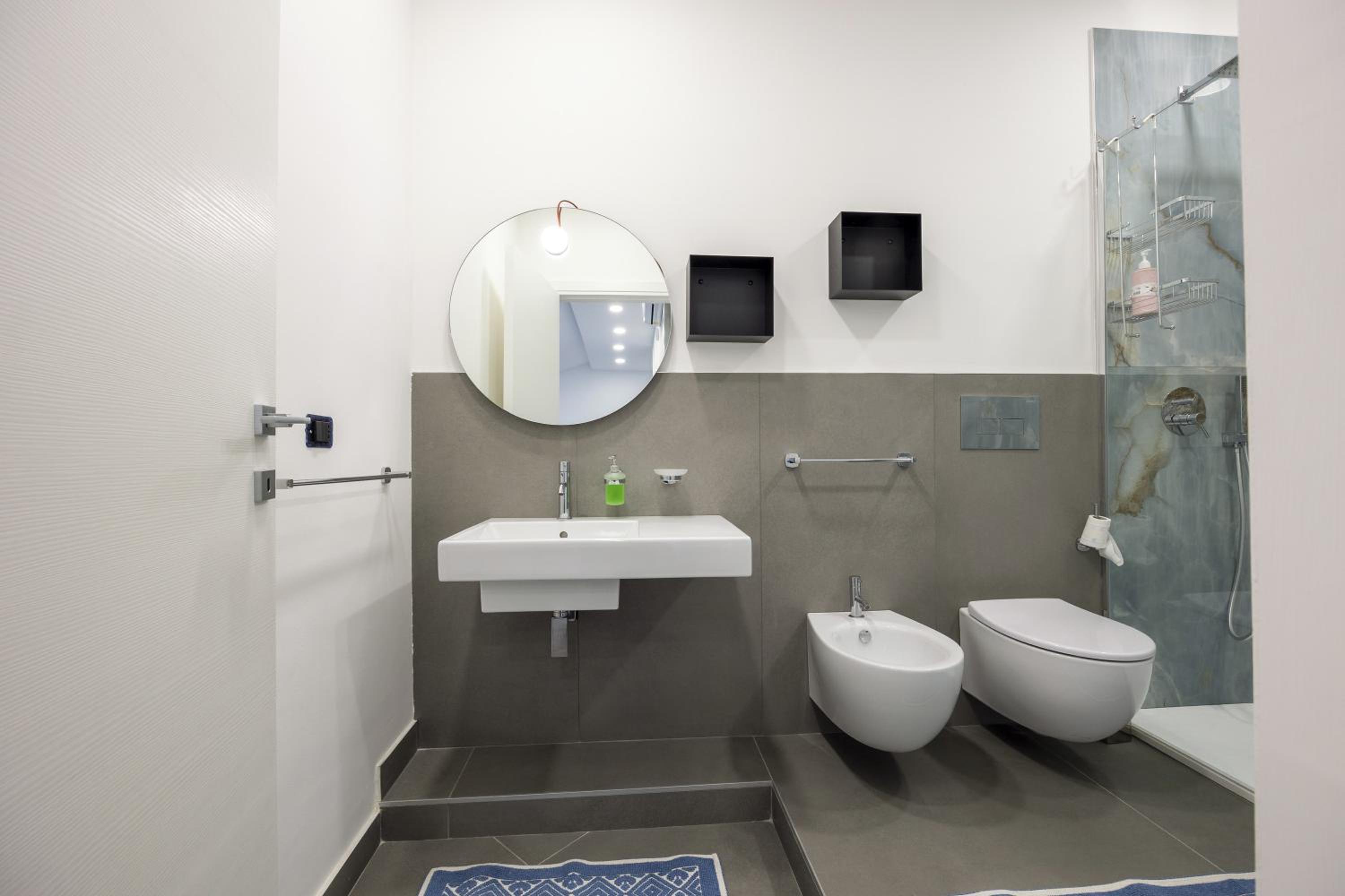 Seaview Apartment en Patti — bathroom