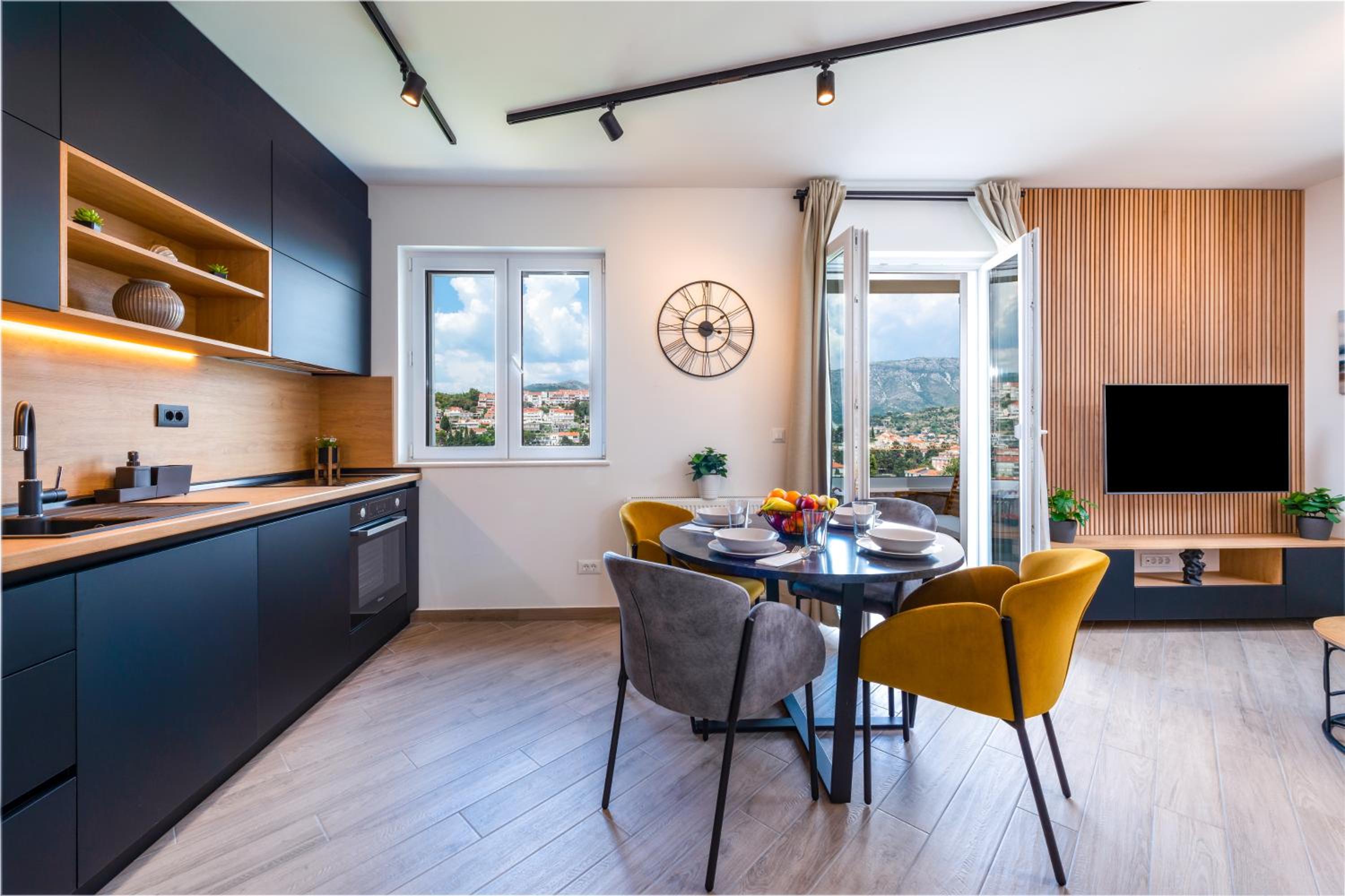 Sunset Luxury Residence II