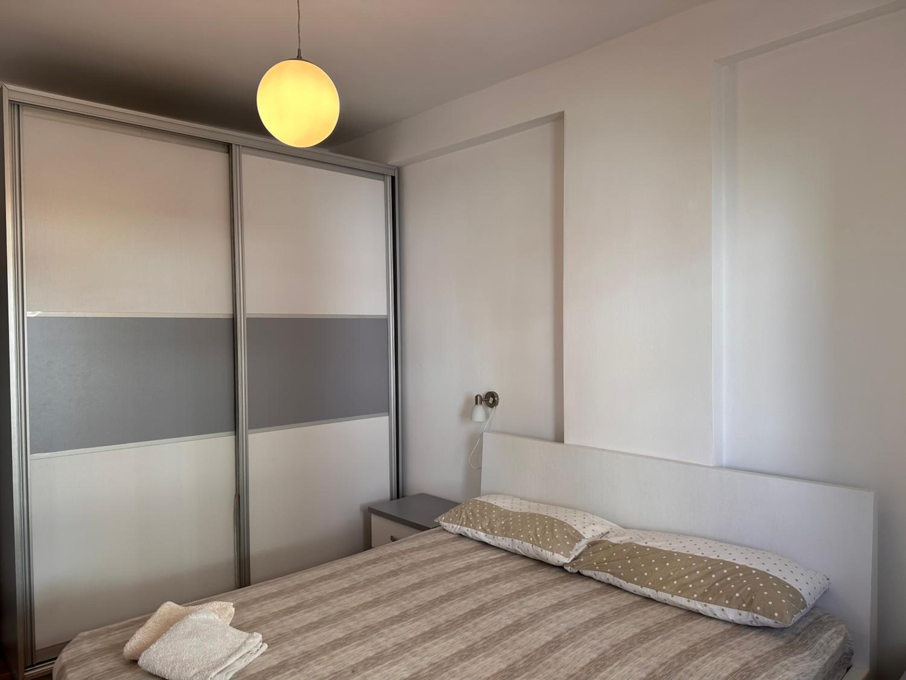 White Apartment - Green
