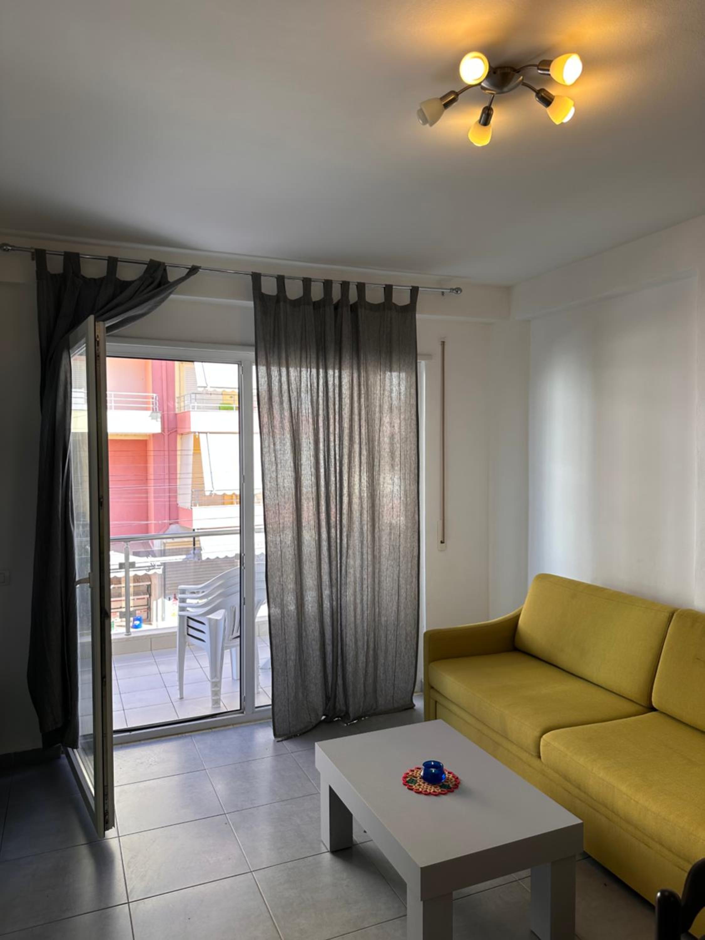 White Apartment - Green