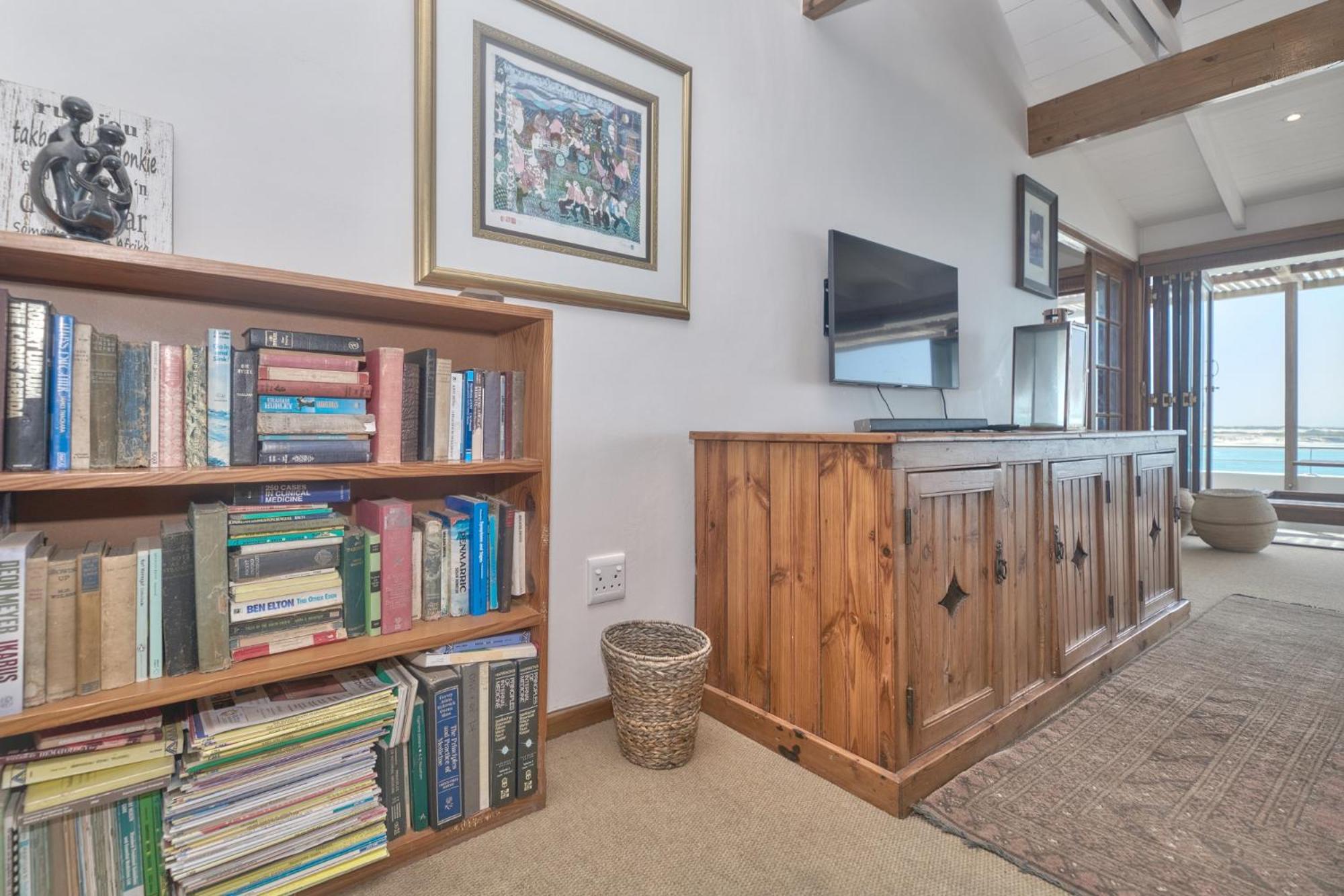 Op die Hoek in Arniston view 5