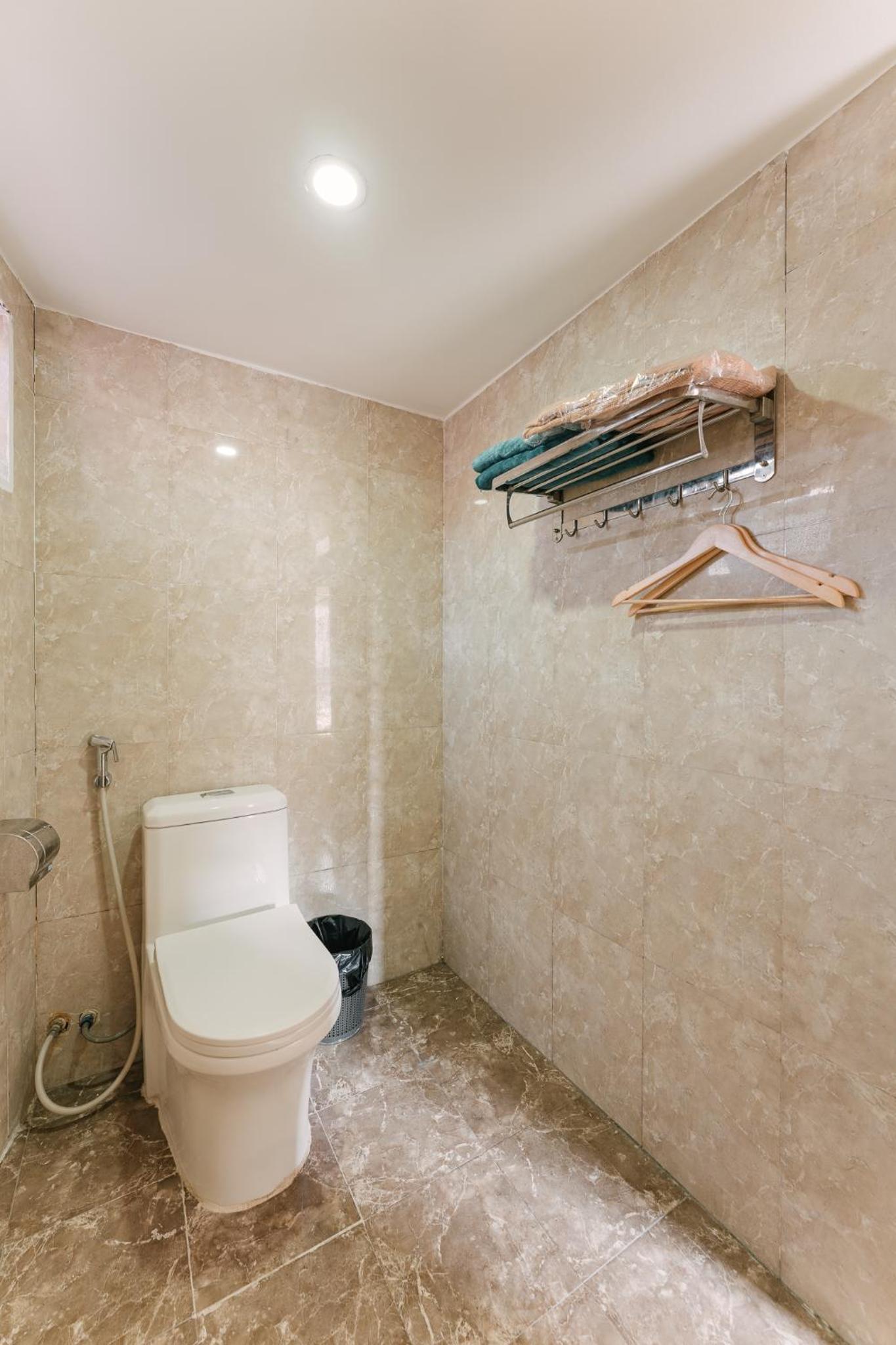 Delapong Homestay - 50m to Hoan Kiem lake