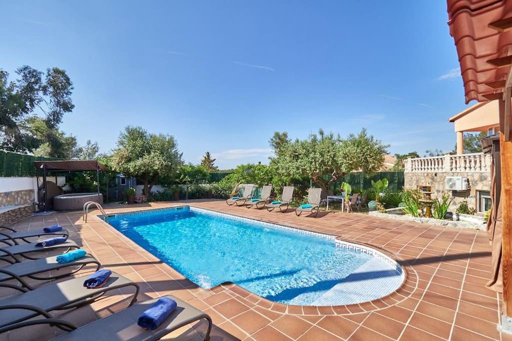 Villa lluna en Olivella, Sitges, Barcelona view 2