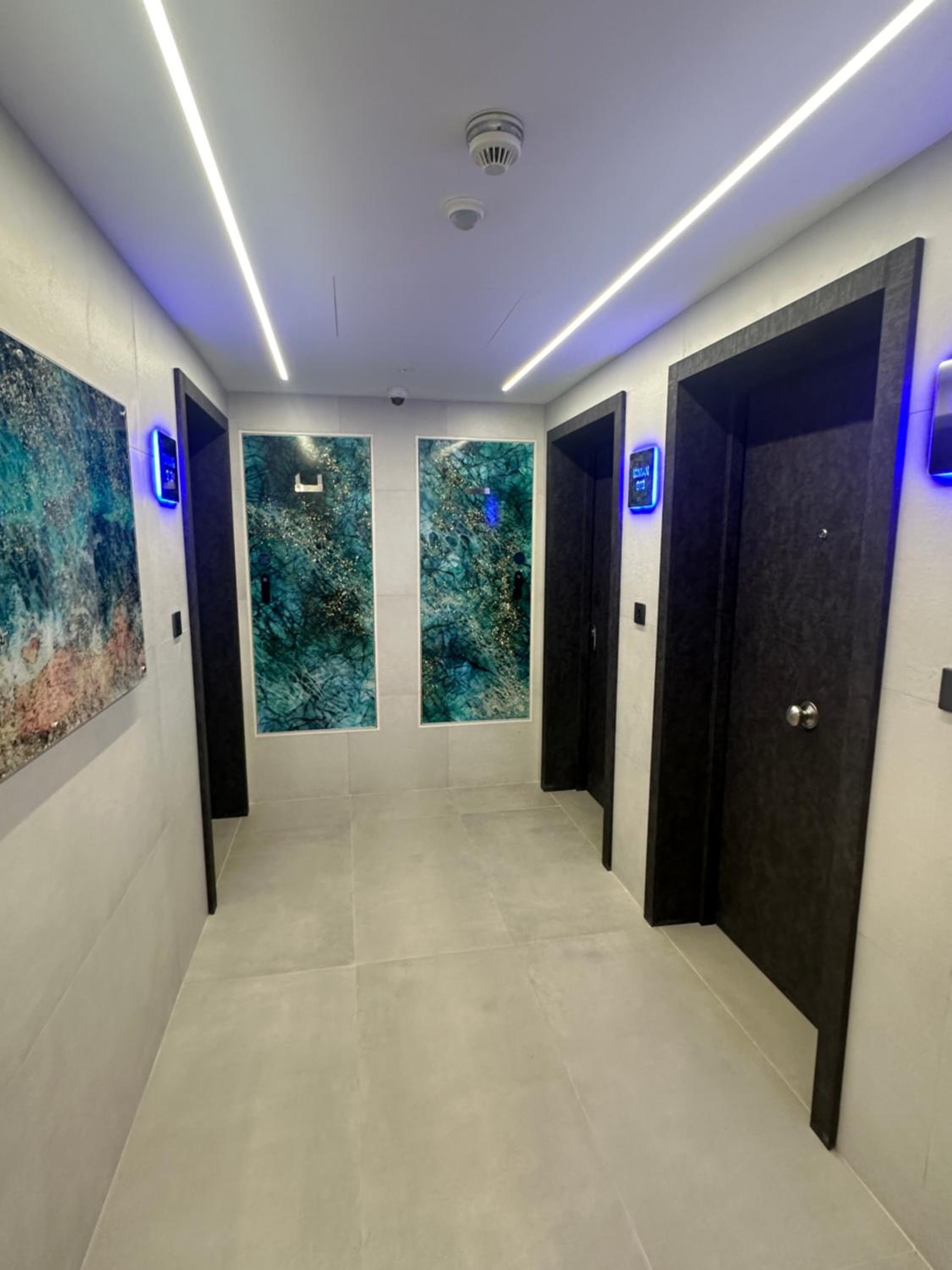 Marina Club - Luxury Apartment in Ocean Village view 3