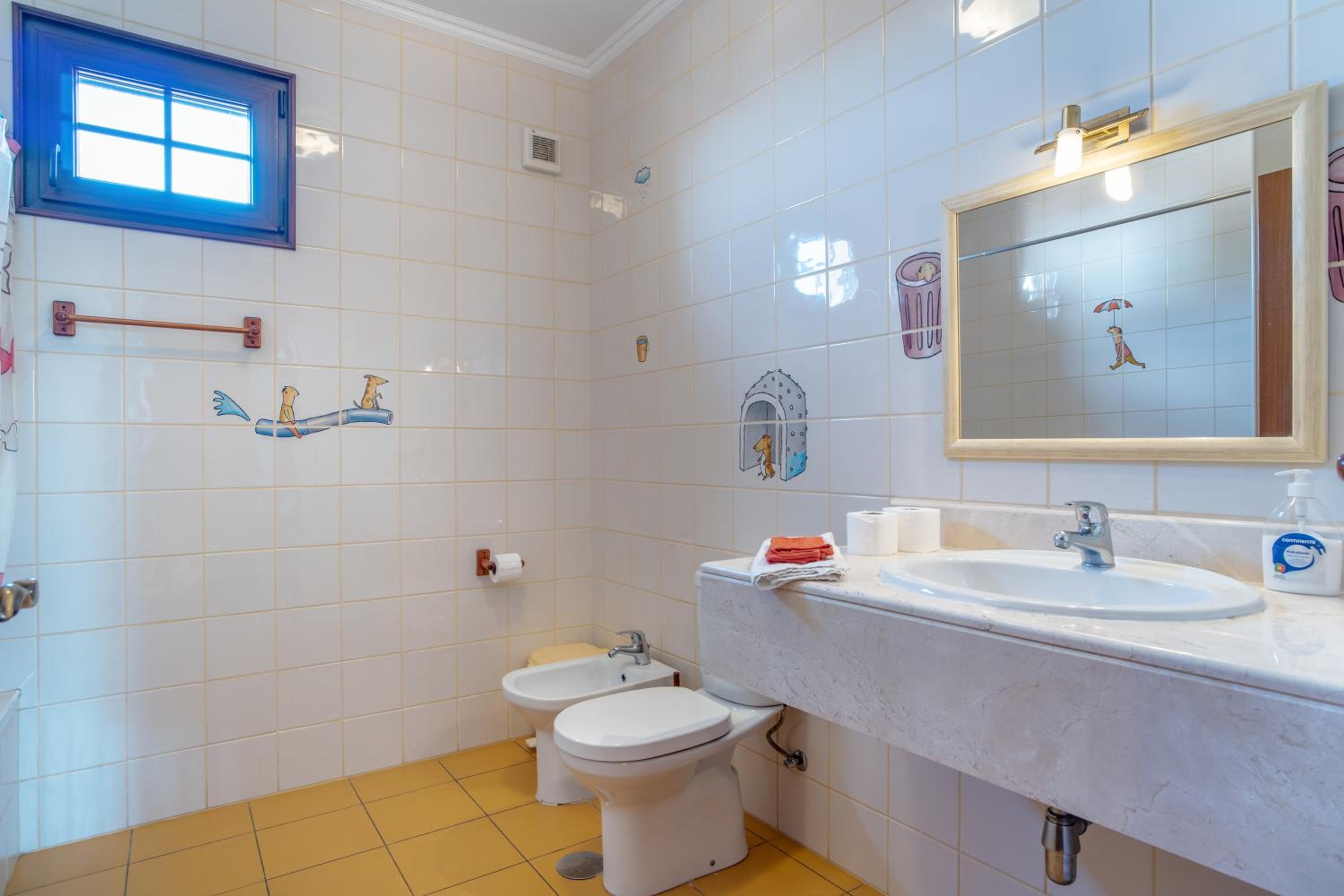 Royal Amores Villa