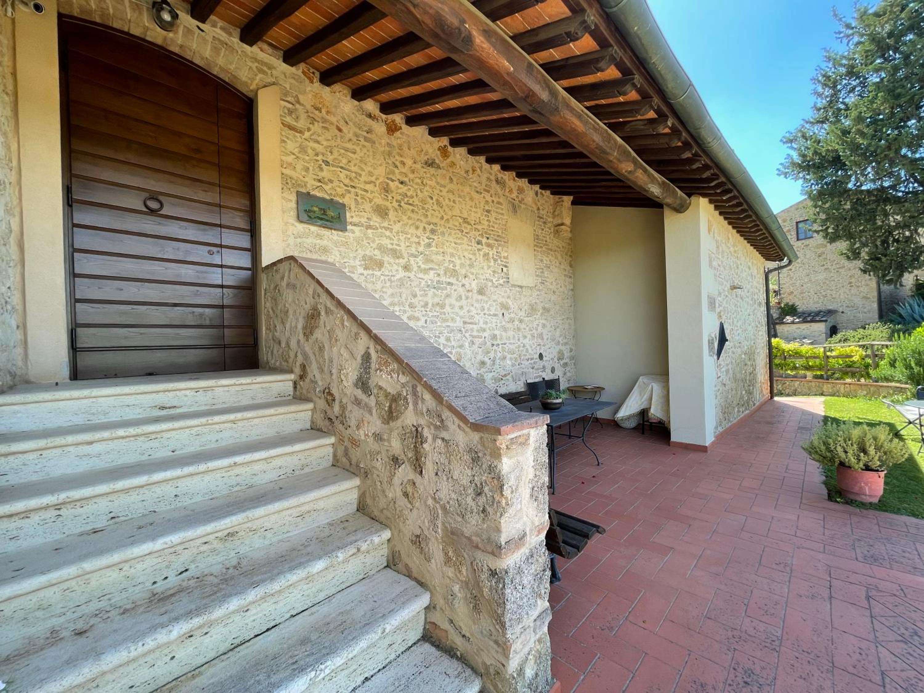Agriturismo Castello di Montauto view 3