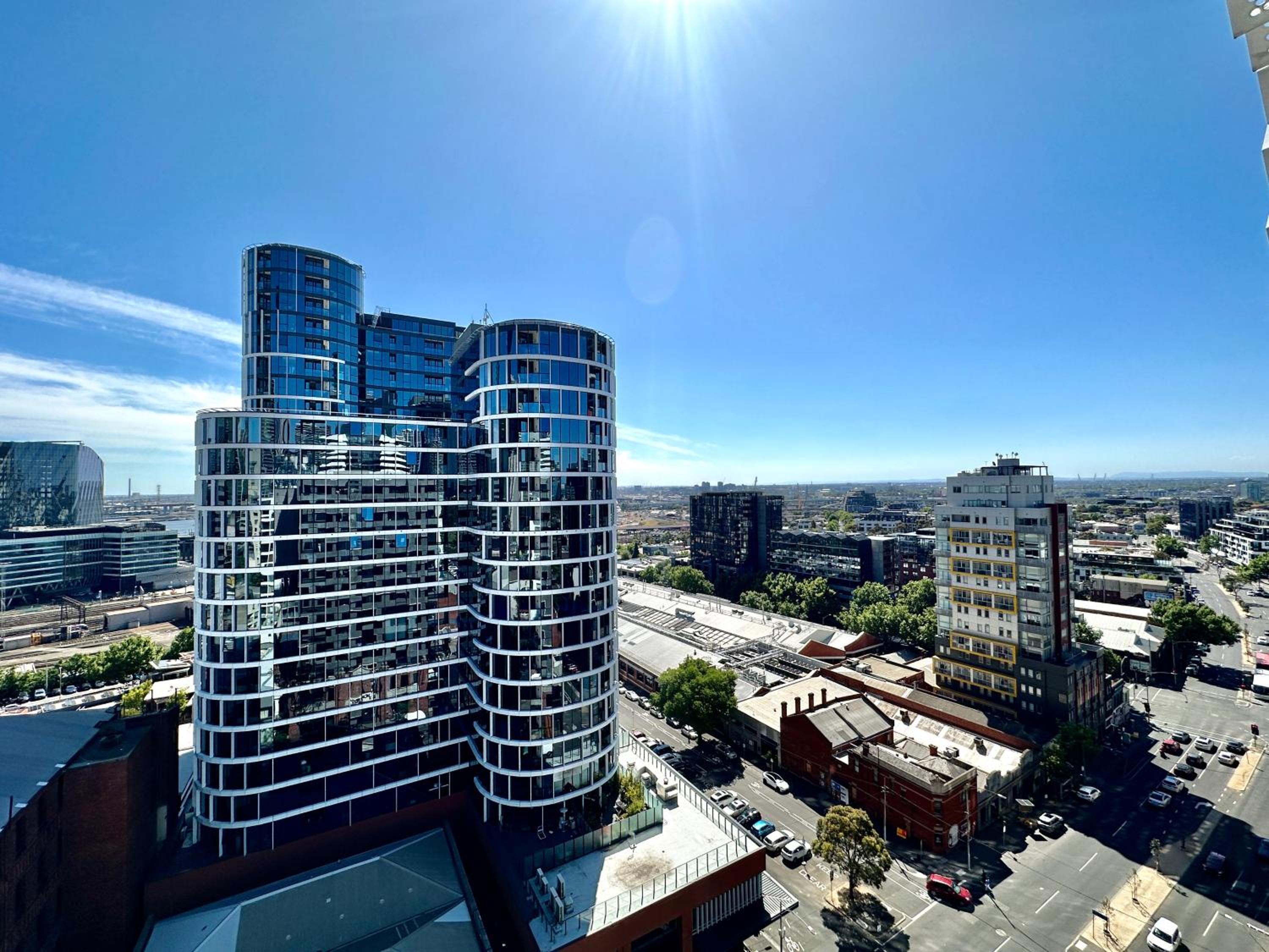 Melbourne Magic on Spencer: Stylish City Living