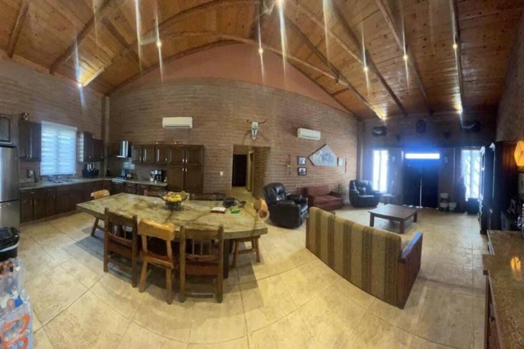 La casa de las Montañas view 2