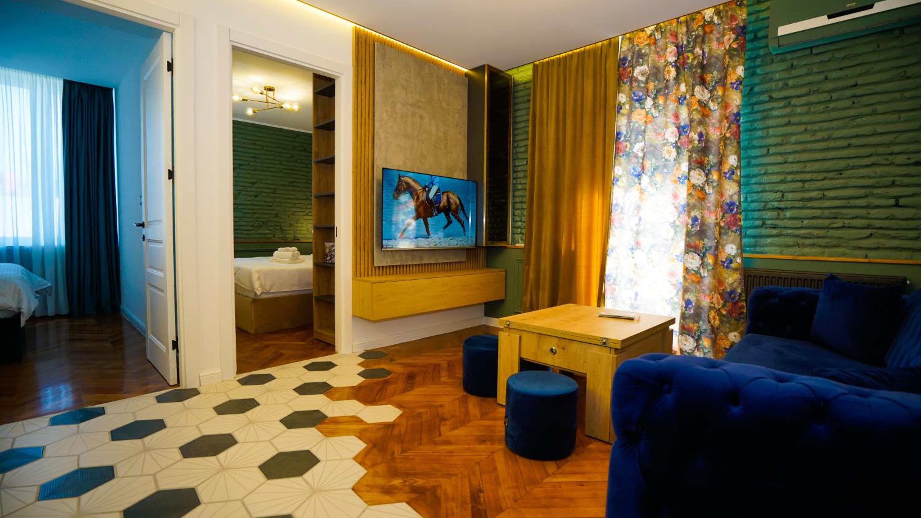 hotel room