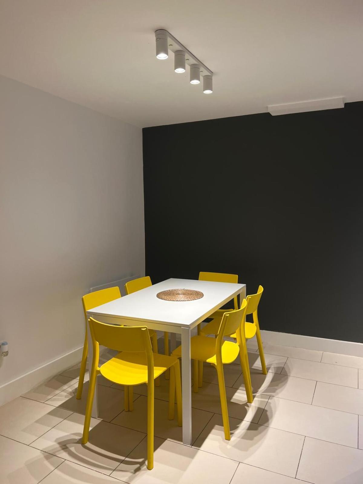 Secluded and spacious apartment
