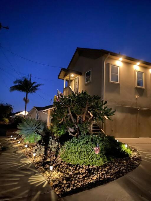 The studio apartment in Clairemont - New AC unit view 5