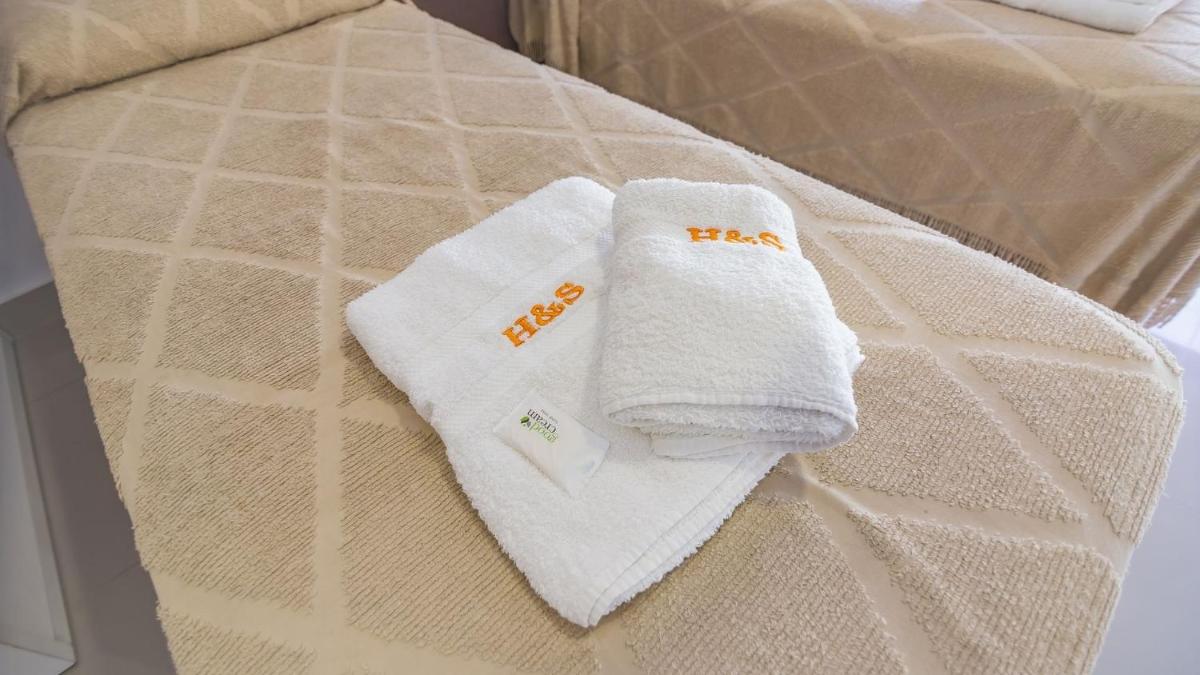 House and Suites SF