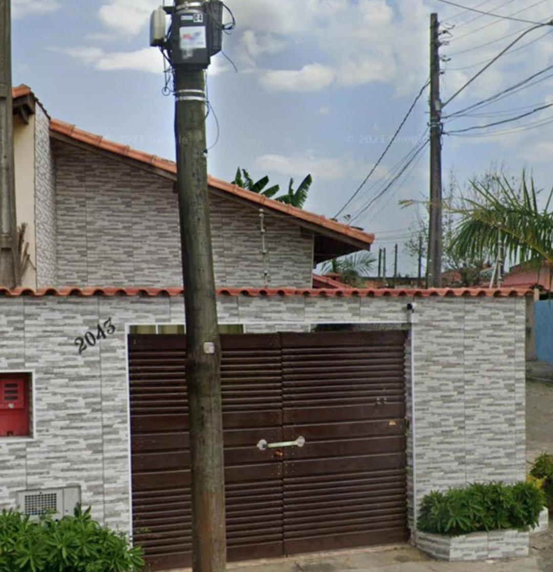 Casa com Piscina Aquecida e Ar Condicionado