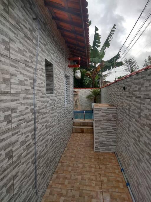 Casa com Piscina Aquecida e Ar Condicionado
