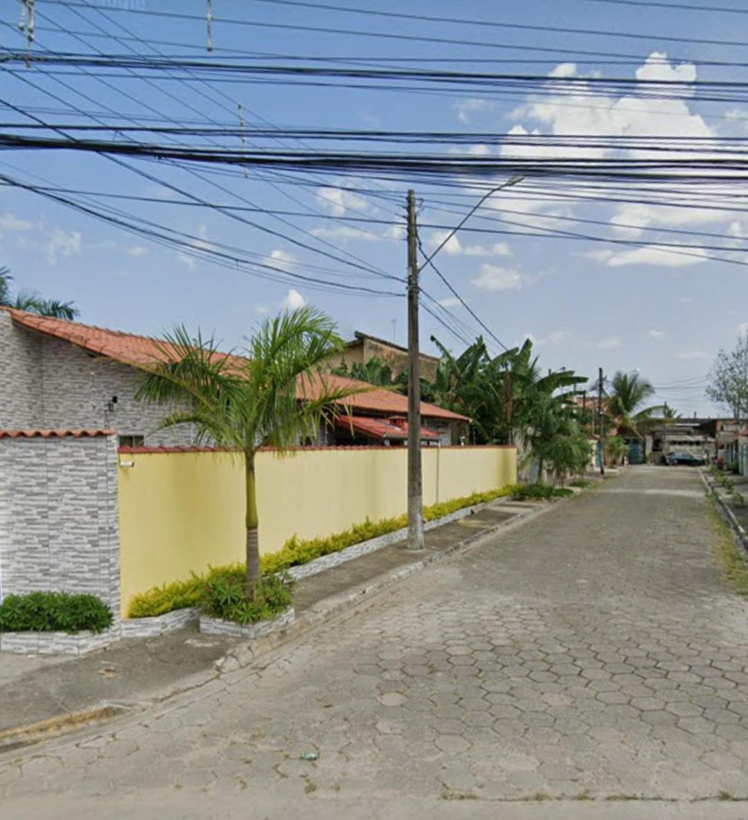 Casa com Piscina Aquecida e Ar Condicionado