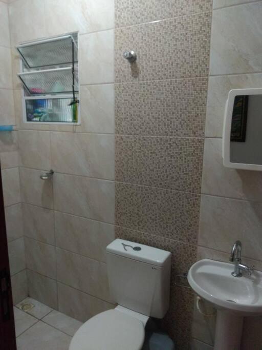 Casa com Piscina Aquecida e Ar Condicionado