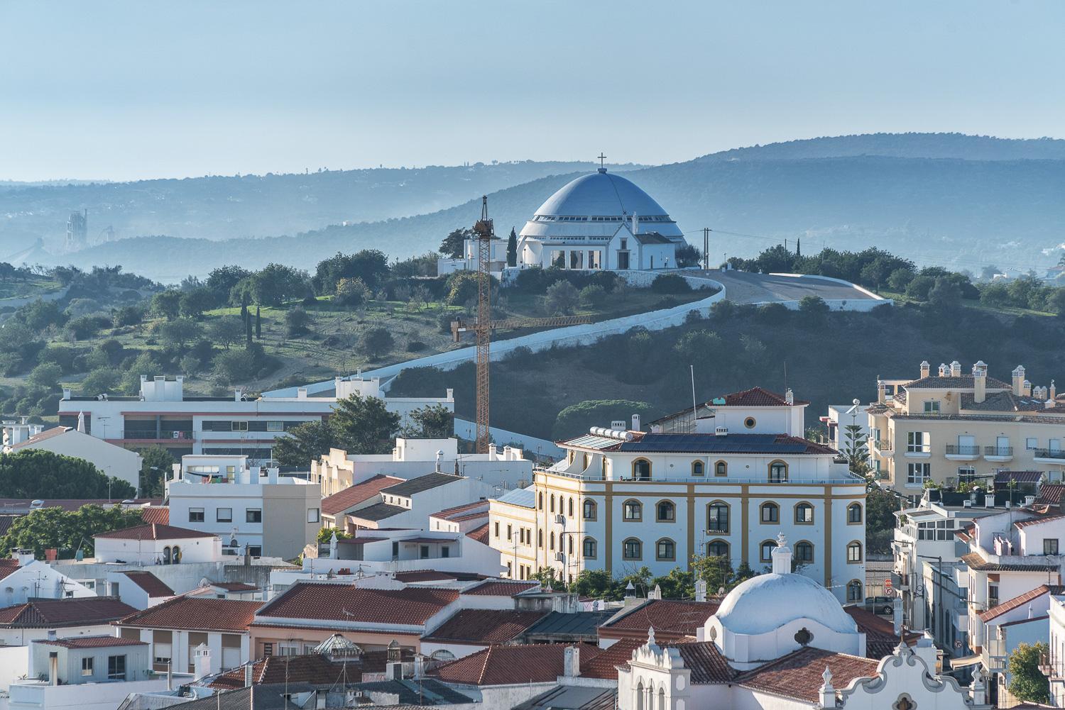 HostWise - Spacious & Sunny Flat - Loulé view 2