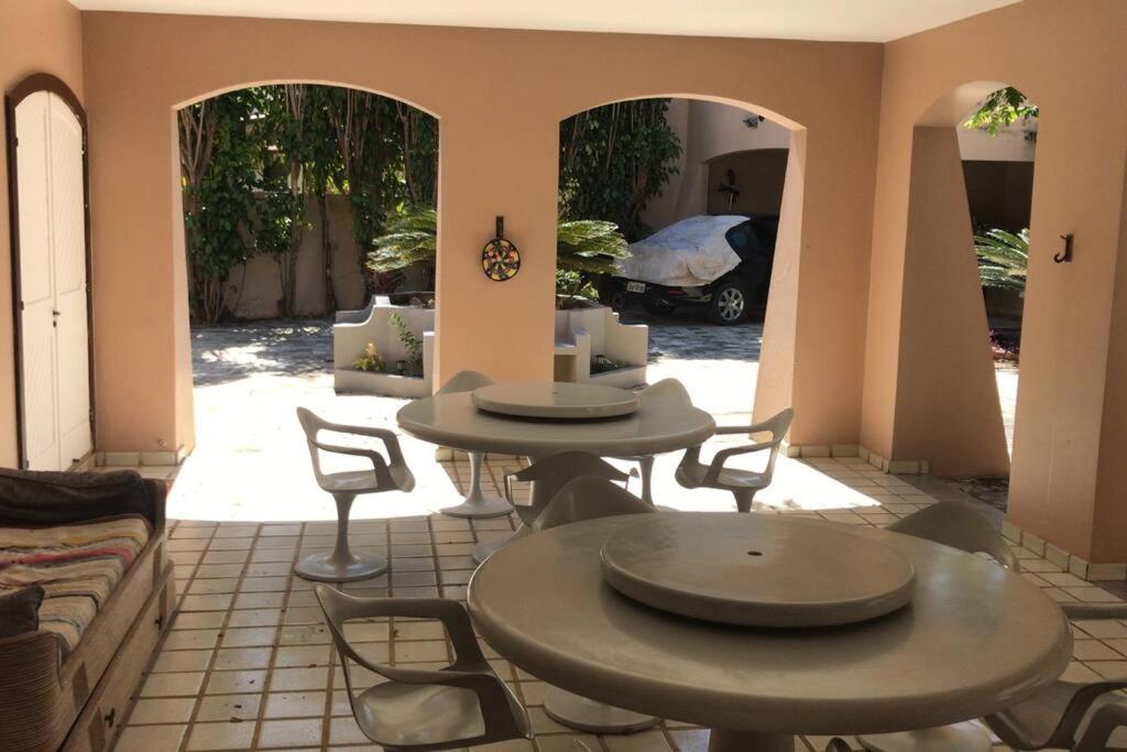 Um sonho de casa frente à laguna