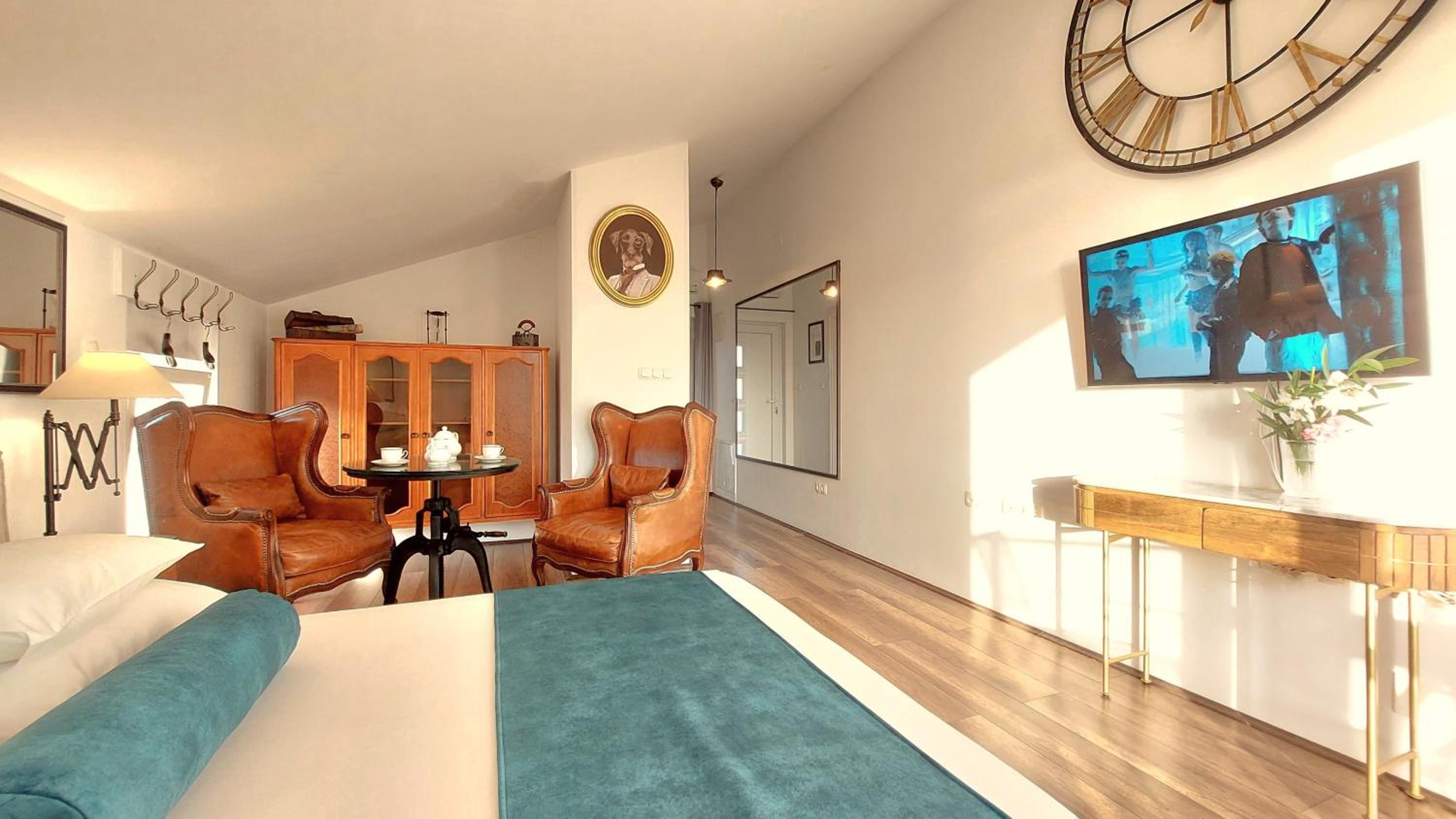Boutique Apartments Refresh