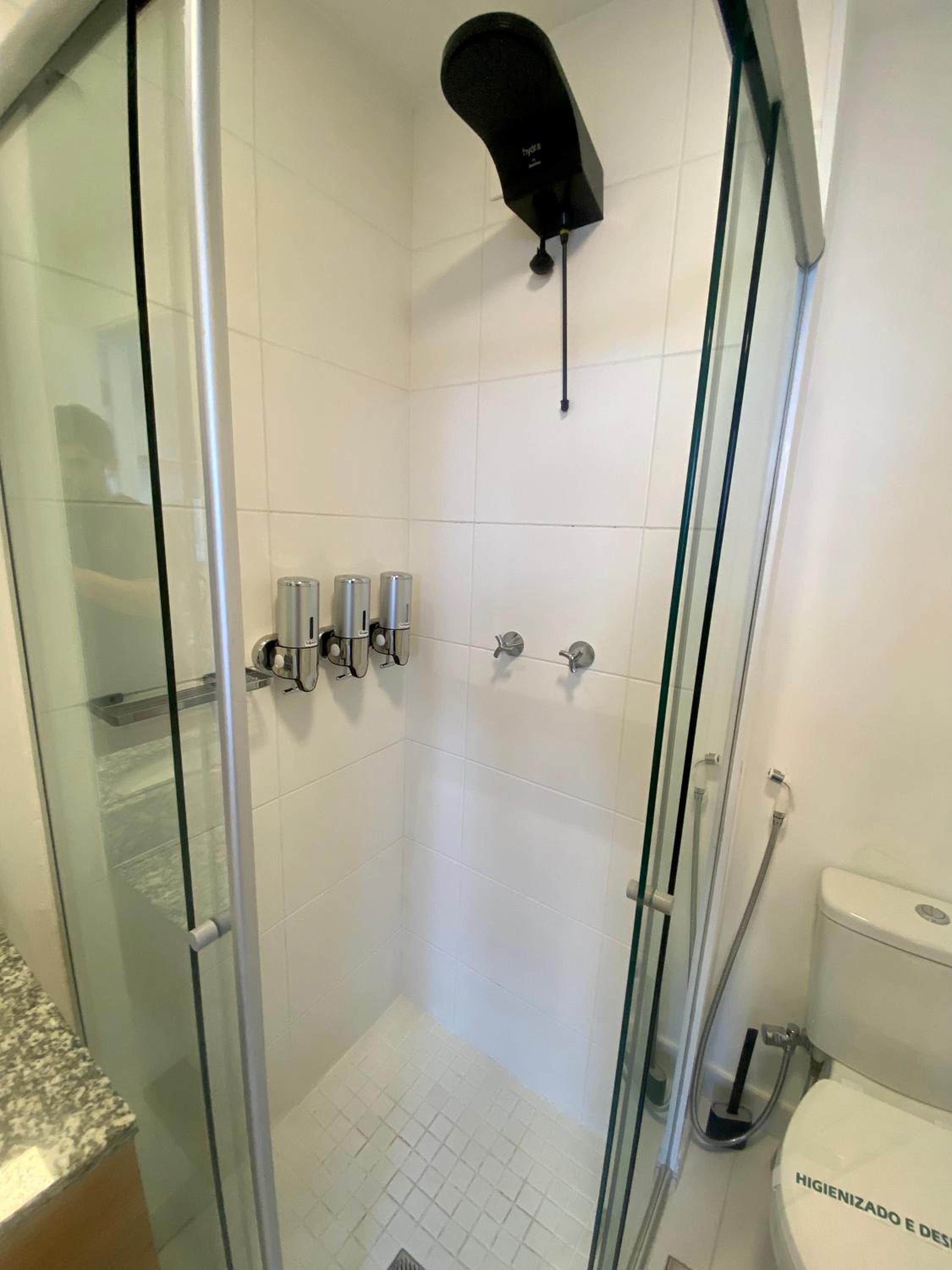 MV 56A Admirável Apartamento Em Frente Ao Metrô Brás ! Ap 56 A Torre 2 - Rua Coronel Mursa, 56 - Bras