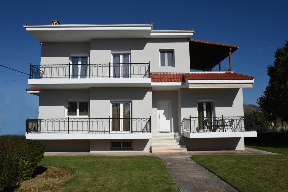 VILLAGE HOUSE