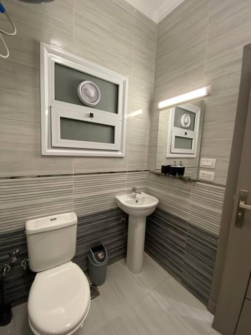 Brand new studio prime location