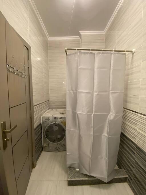 Brand new studio prime location