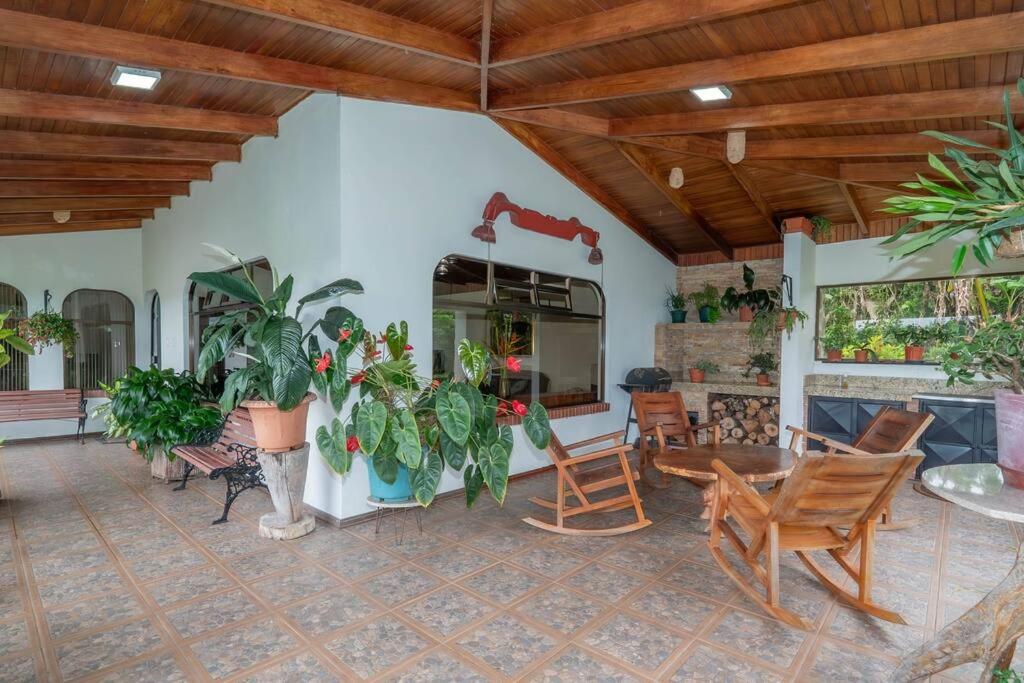Espectacular Eco-Villa Kikillo en Costa Rica